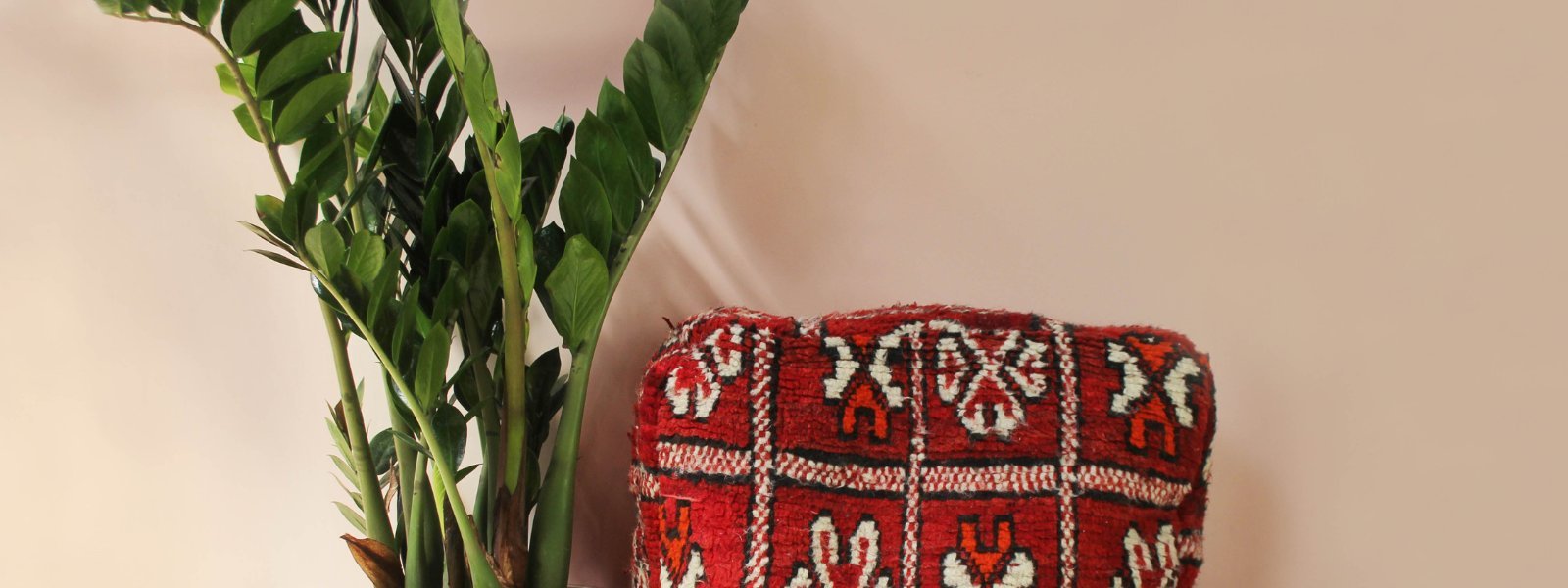 Pouffes - Artisan Stories