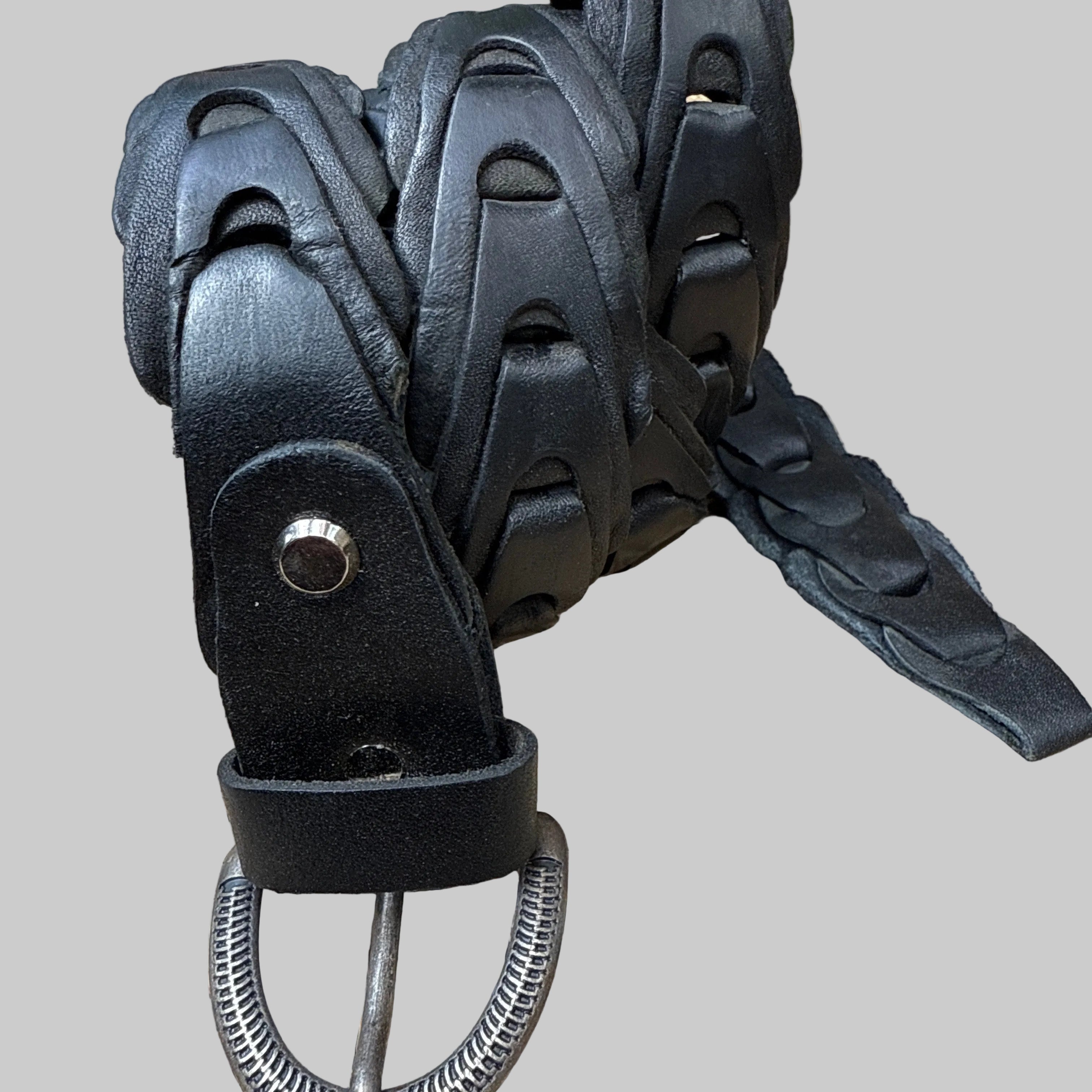 Souk Leather Link Belt – Adjustable Artisan Statement Belt
