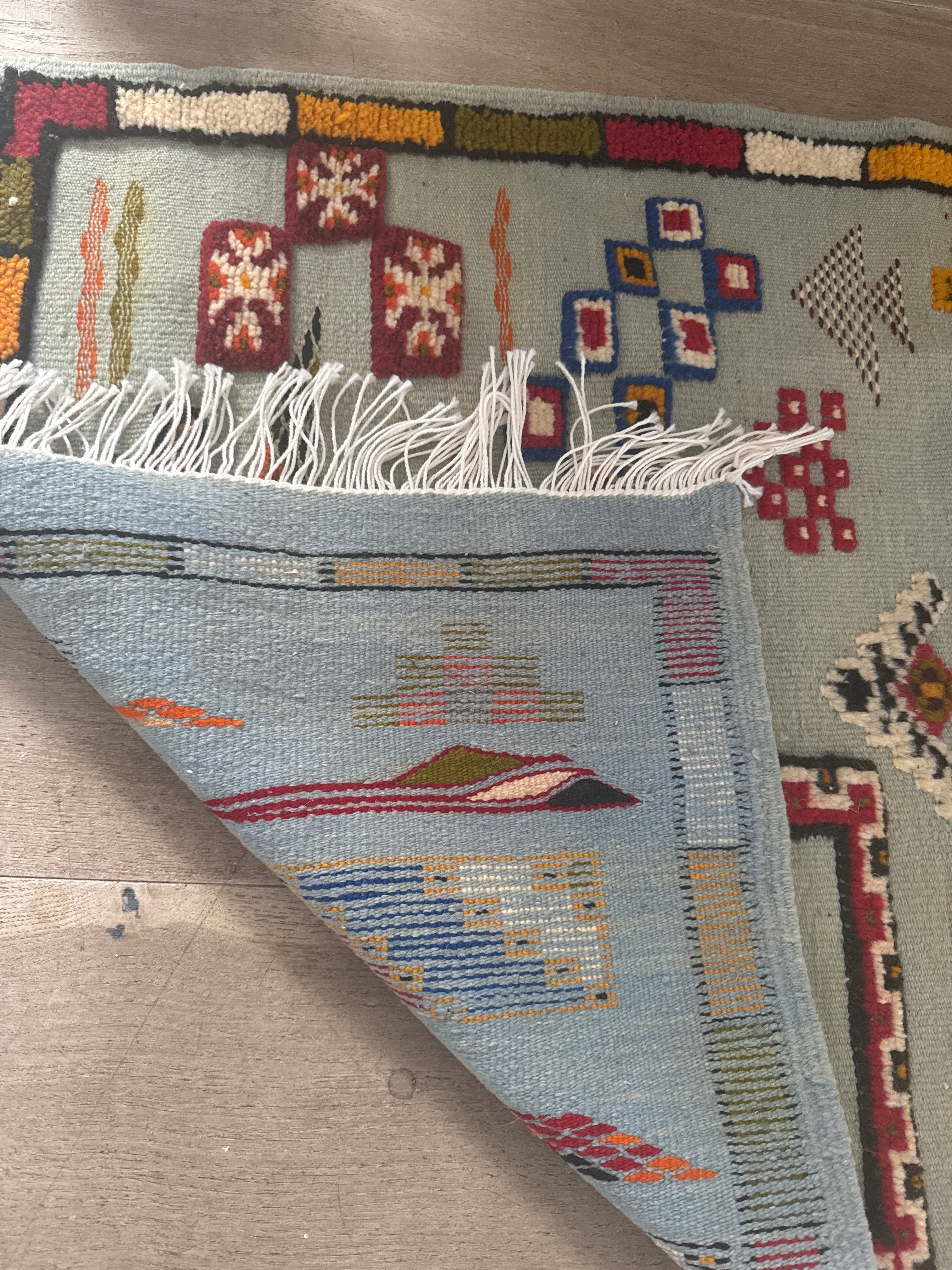 Authentic Handwoven Taznakht Rug – 116 x 70 cm