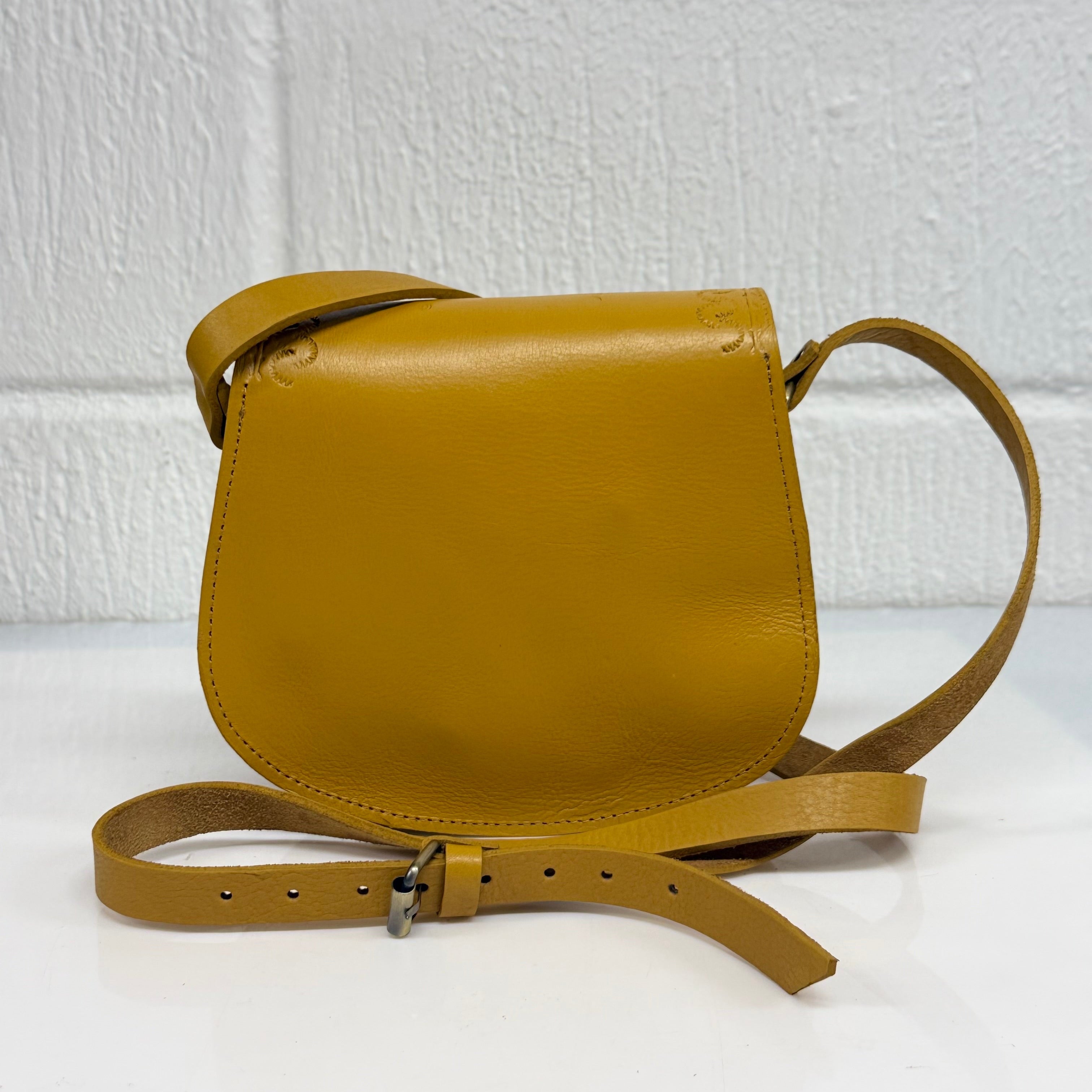 Maya Embossed Leather Saddle Bag – Handmade Moroccan Full-Grain Crossbody