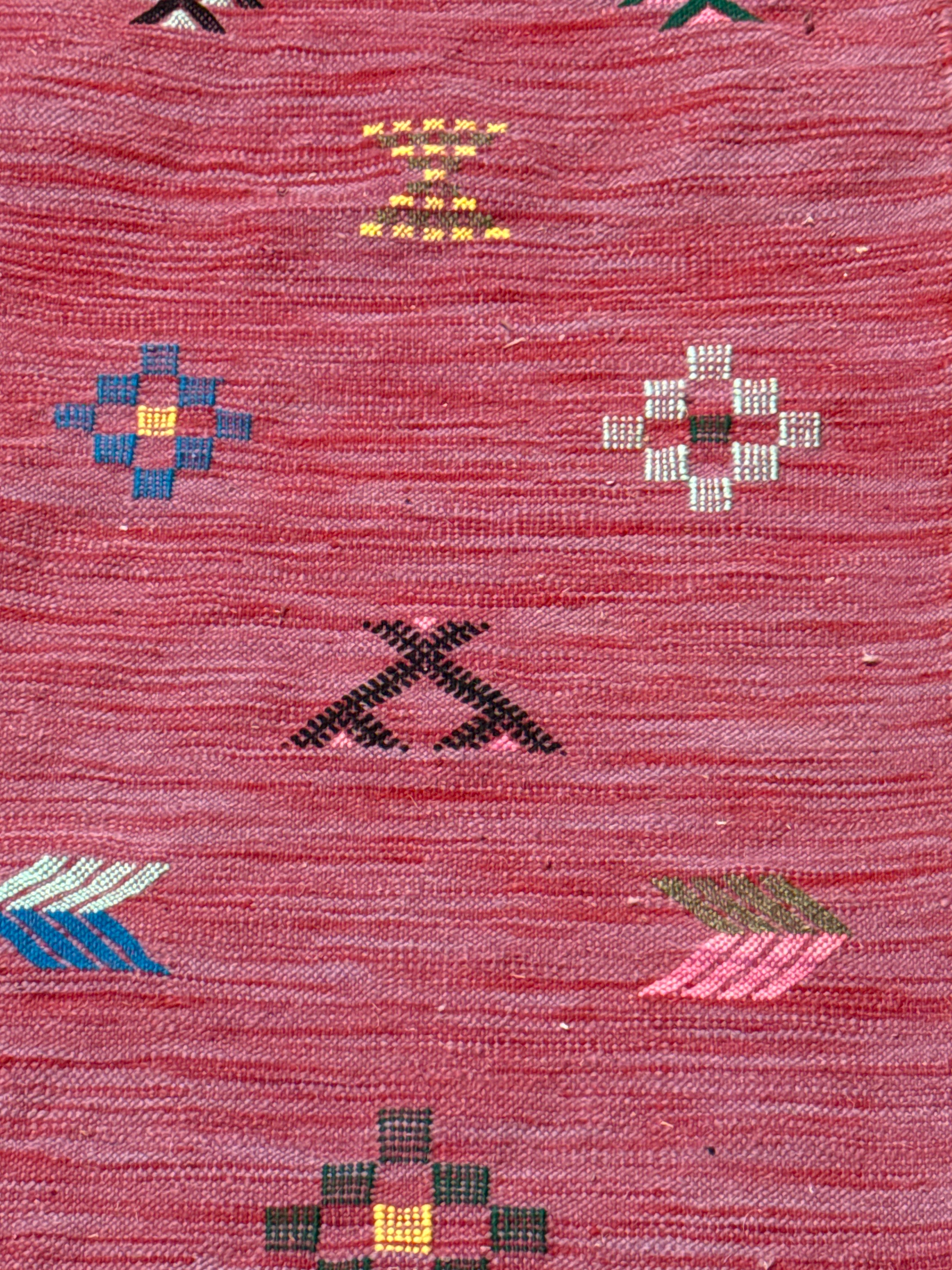 Taznakht Ranch Rug – Pomegranate Red – Small