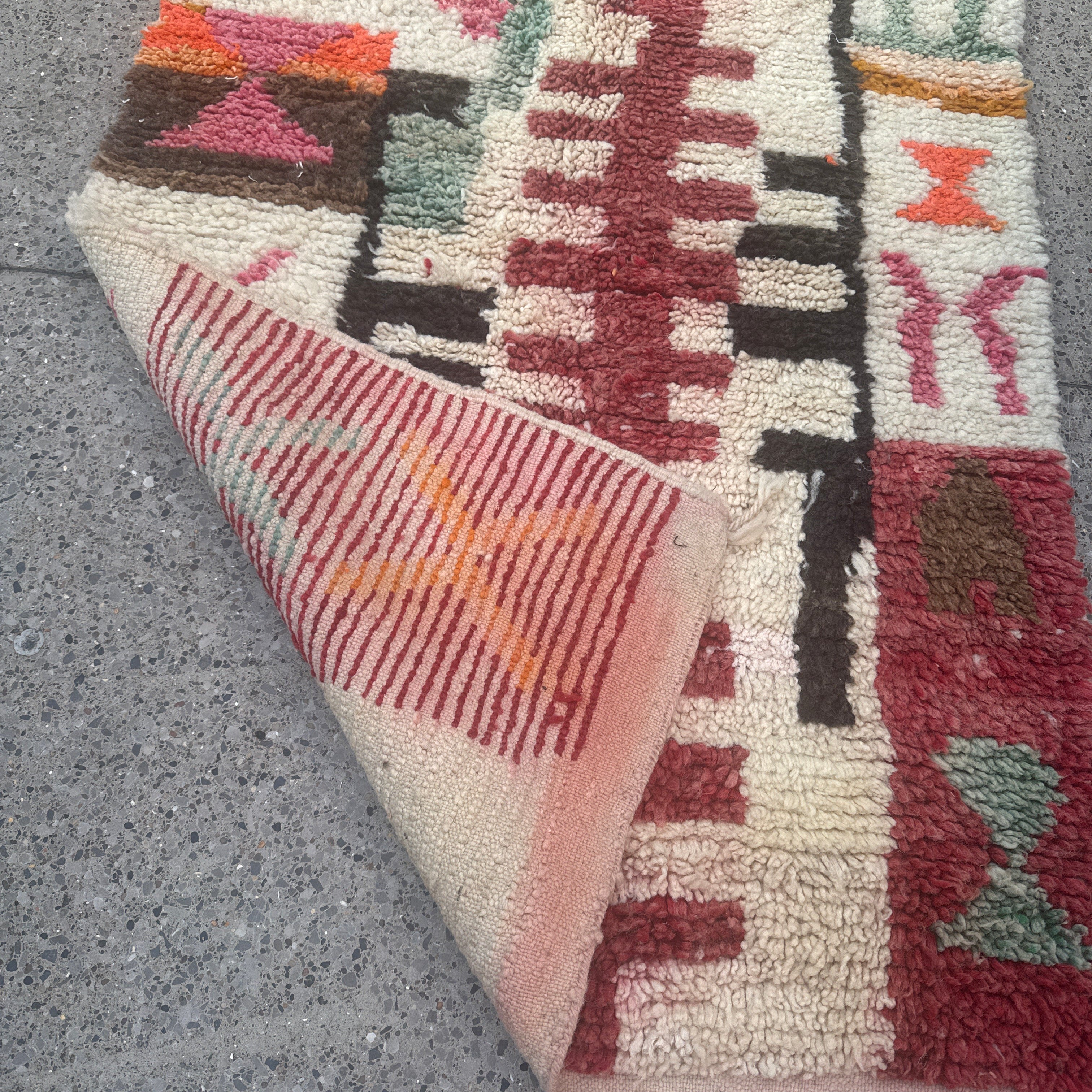 Boujaad Rug – Handmade Moroccan Berber Wool Rug 170 x 99 cm – Vintage Abstract Tribal Pattern
