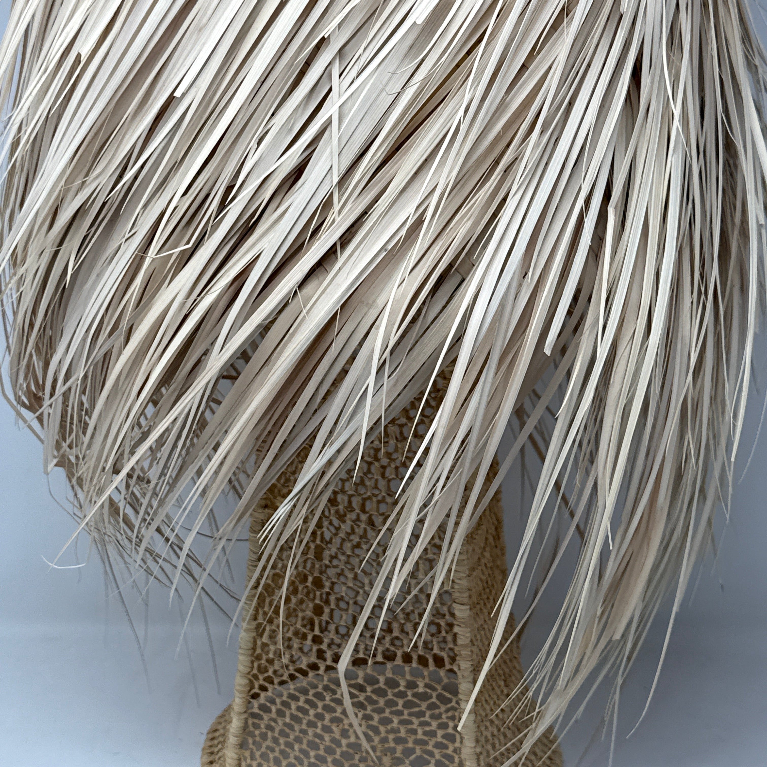 Fringed Raffia Table Lamp – Handwoven Moroccan Statement Light