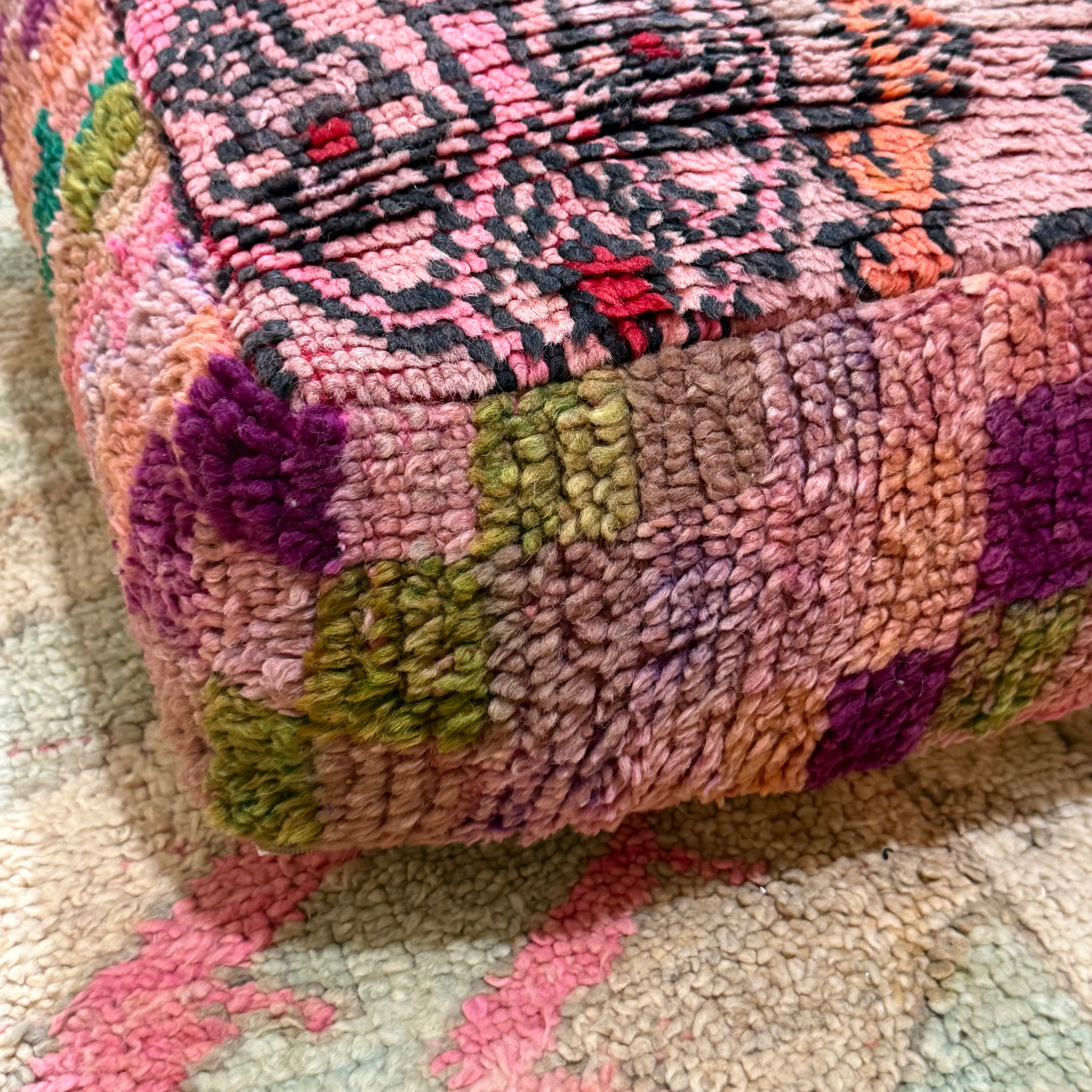 Vintage Boujad Pouffe – Red & Pink Medallion with Multicolour Check Base (60 × 60 × 20 cm)