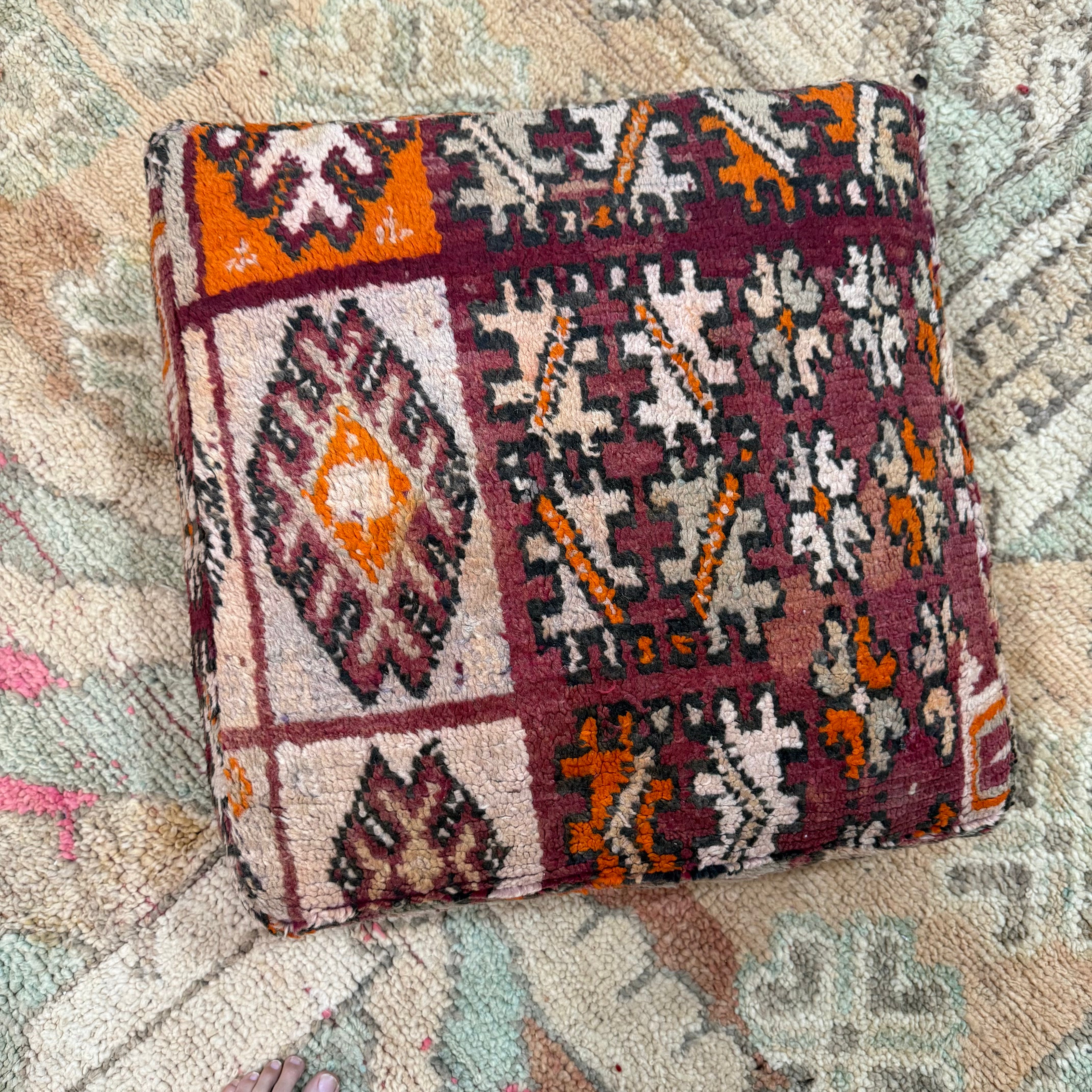 Vintage Boujad Pouffe – Plum & Burnt Orange Diamond Patchwork (60 × 60 × 20 cm)