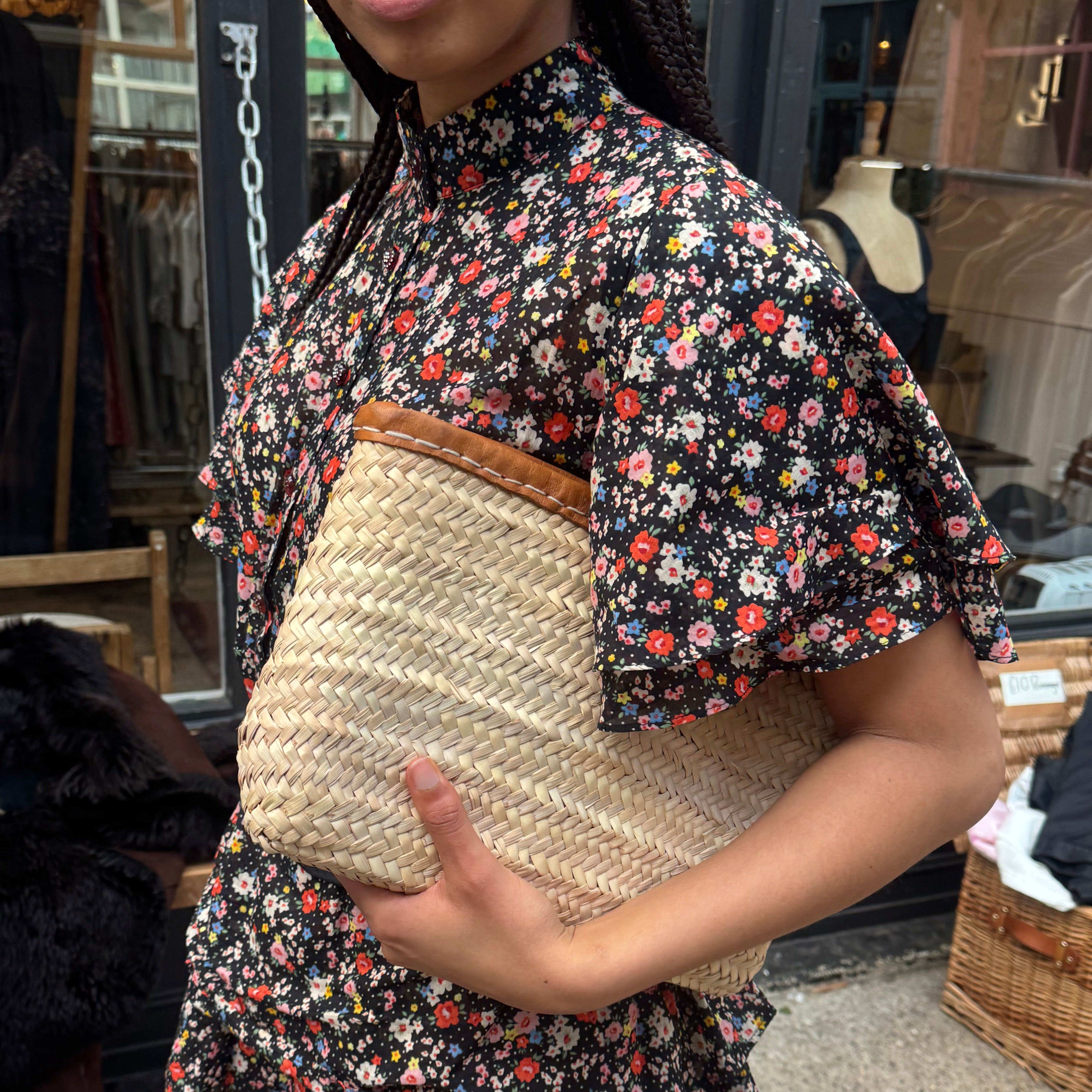 Handwoven Palm Leaf Clutch with Leather Trim
