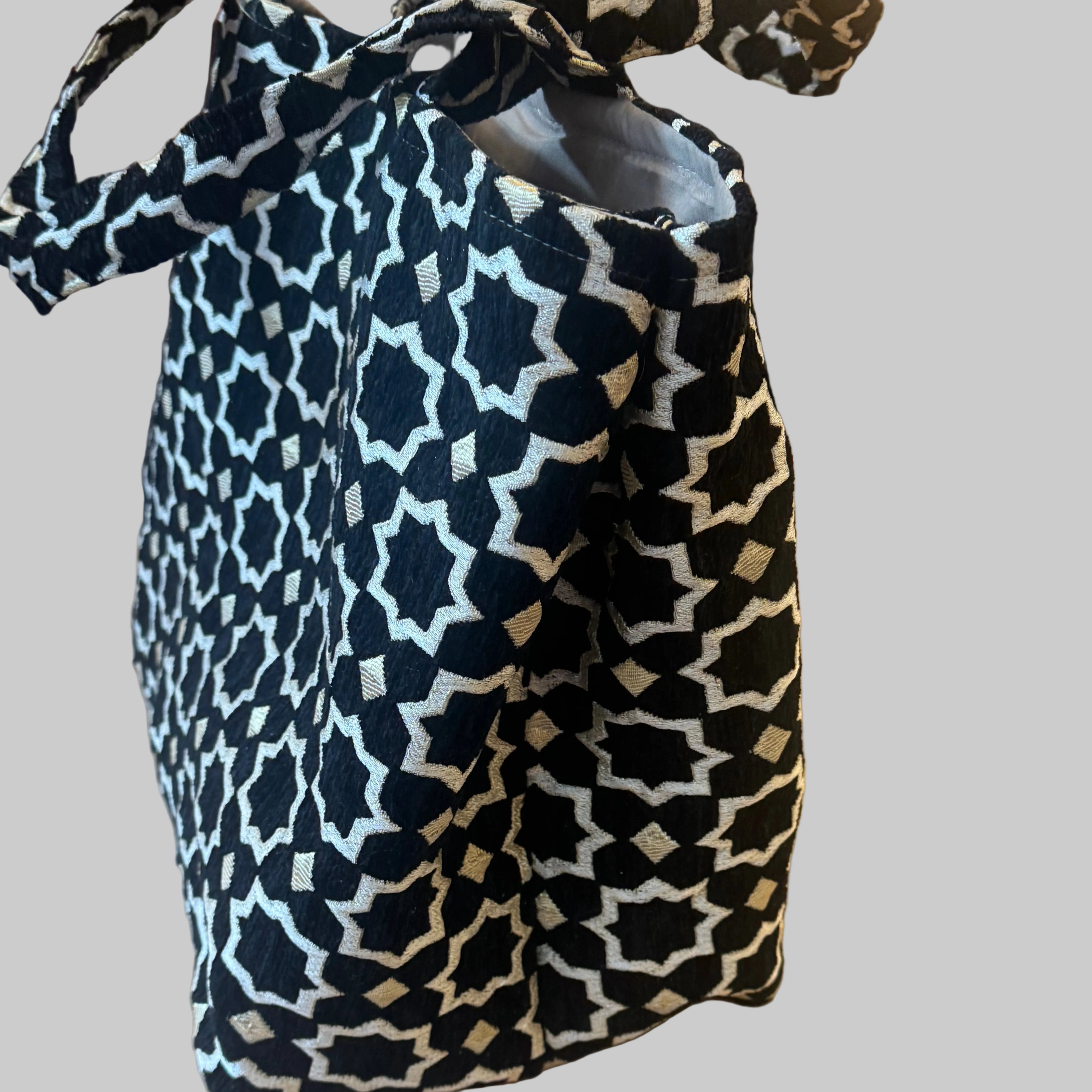 Moroccan Star Pattern Tote Bag – Expandable Fabric Shopper