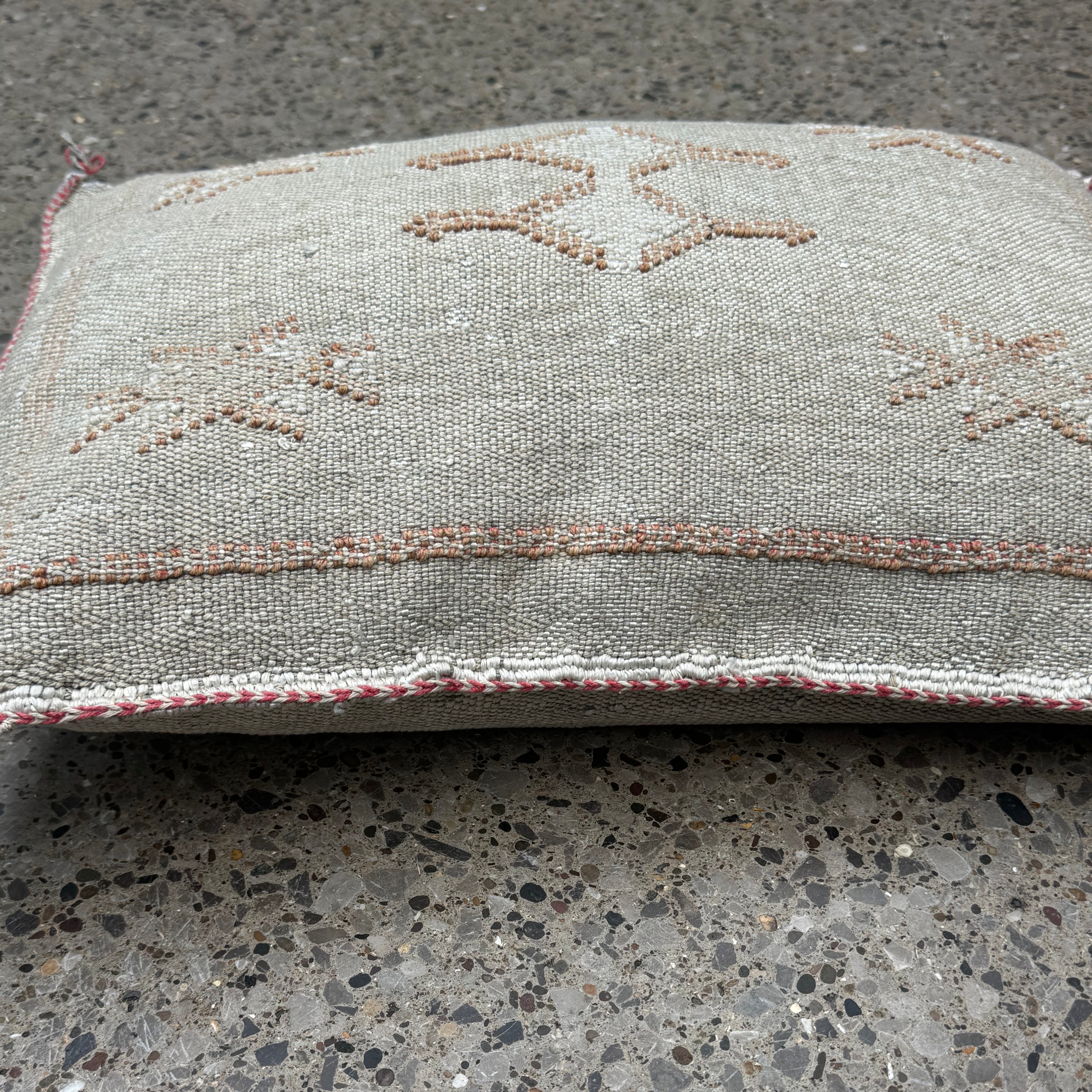 Moroccan Cactus Silk Lumbar Cushion Cover – Grey