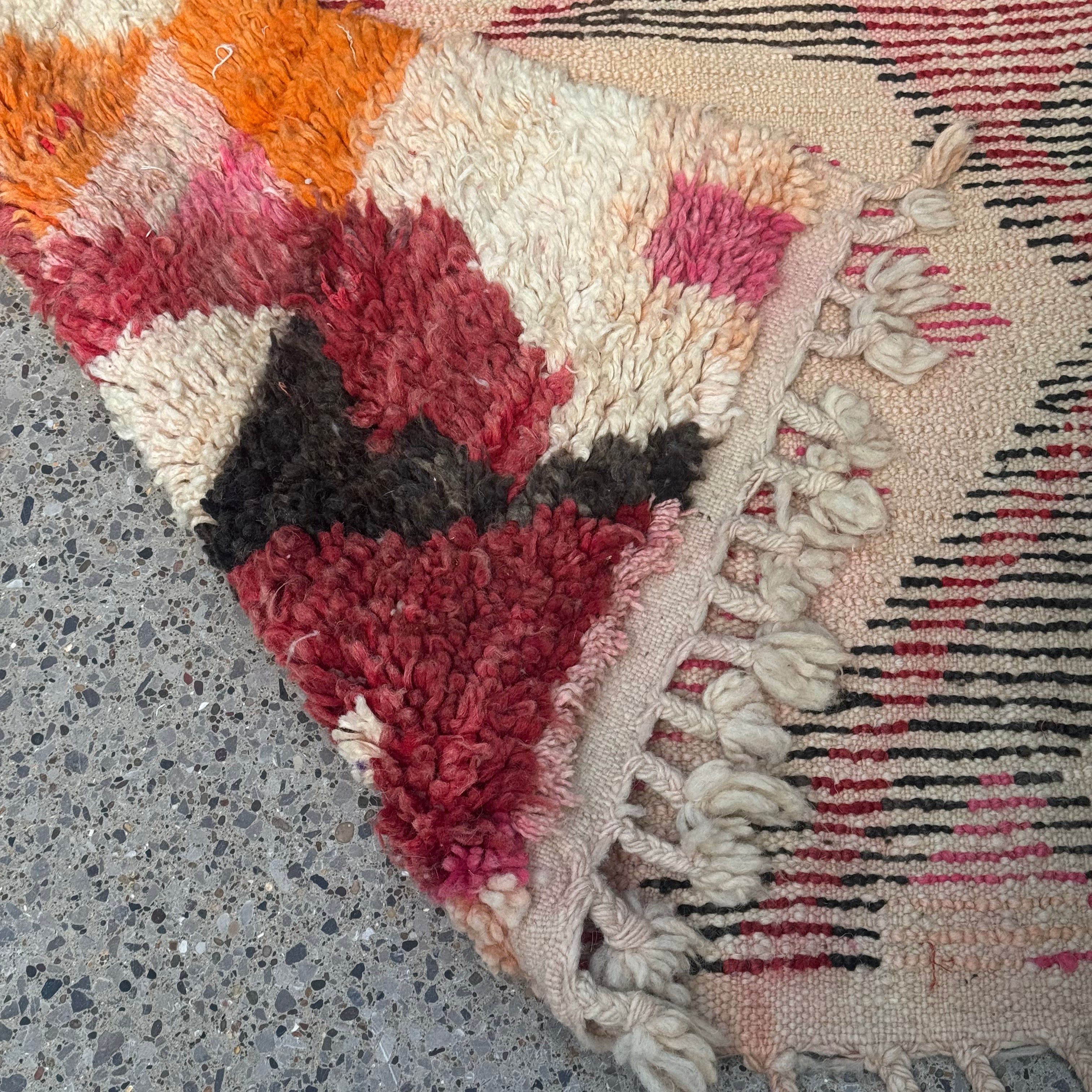 Boujaad Rug – Handmade Moroccan Boujaad Wool Rug 175 x 92 cm – Vintage Reversible Geometric Pattern