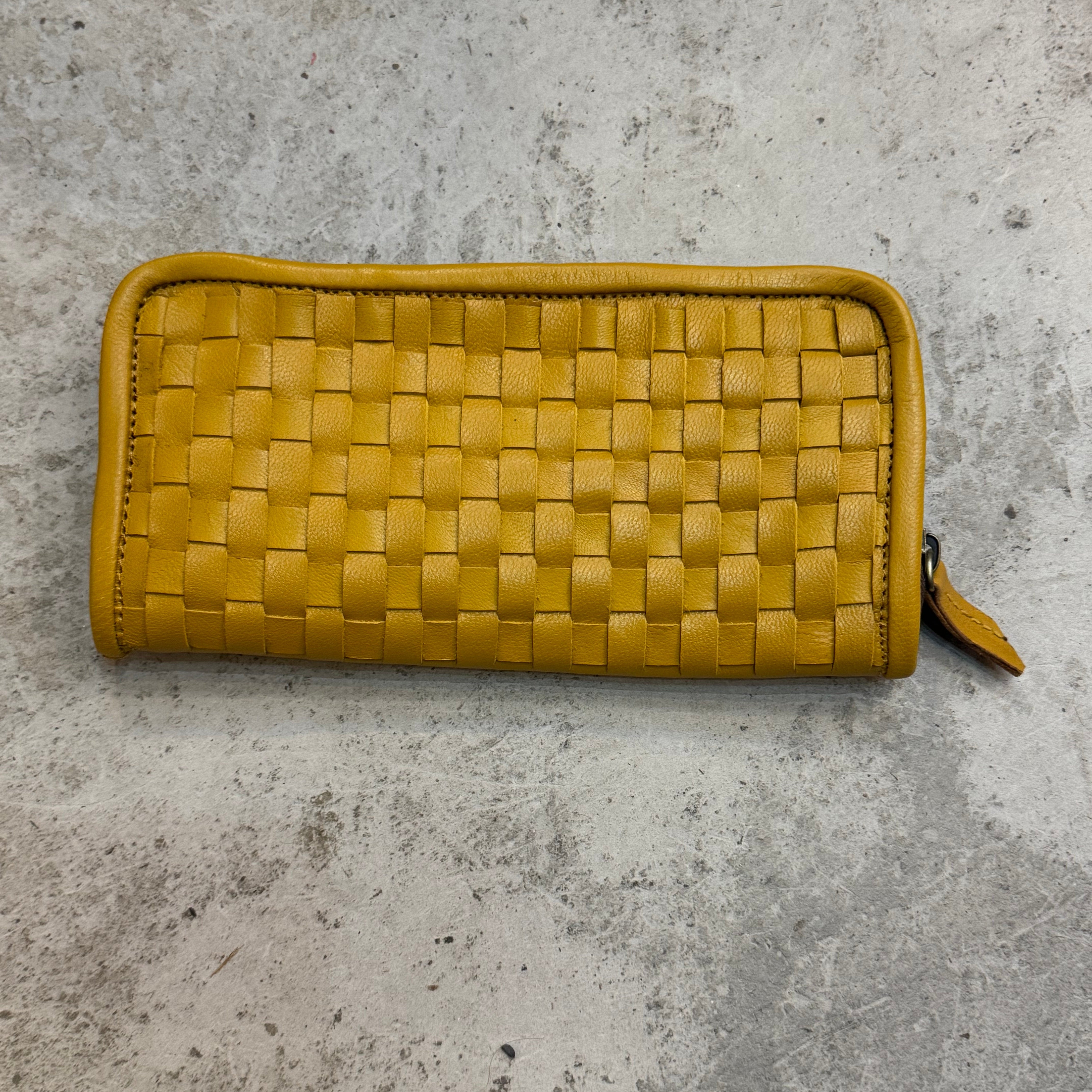 Handwoven Leather Zip-Around Clutch Wallet – Artisan Made (6 Colours)