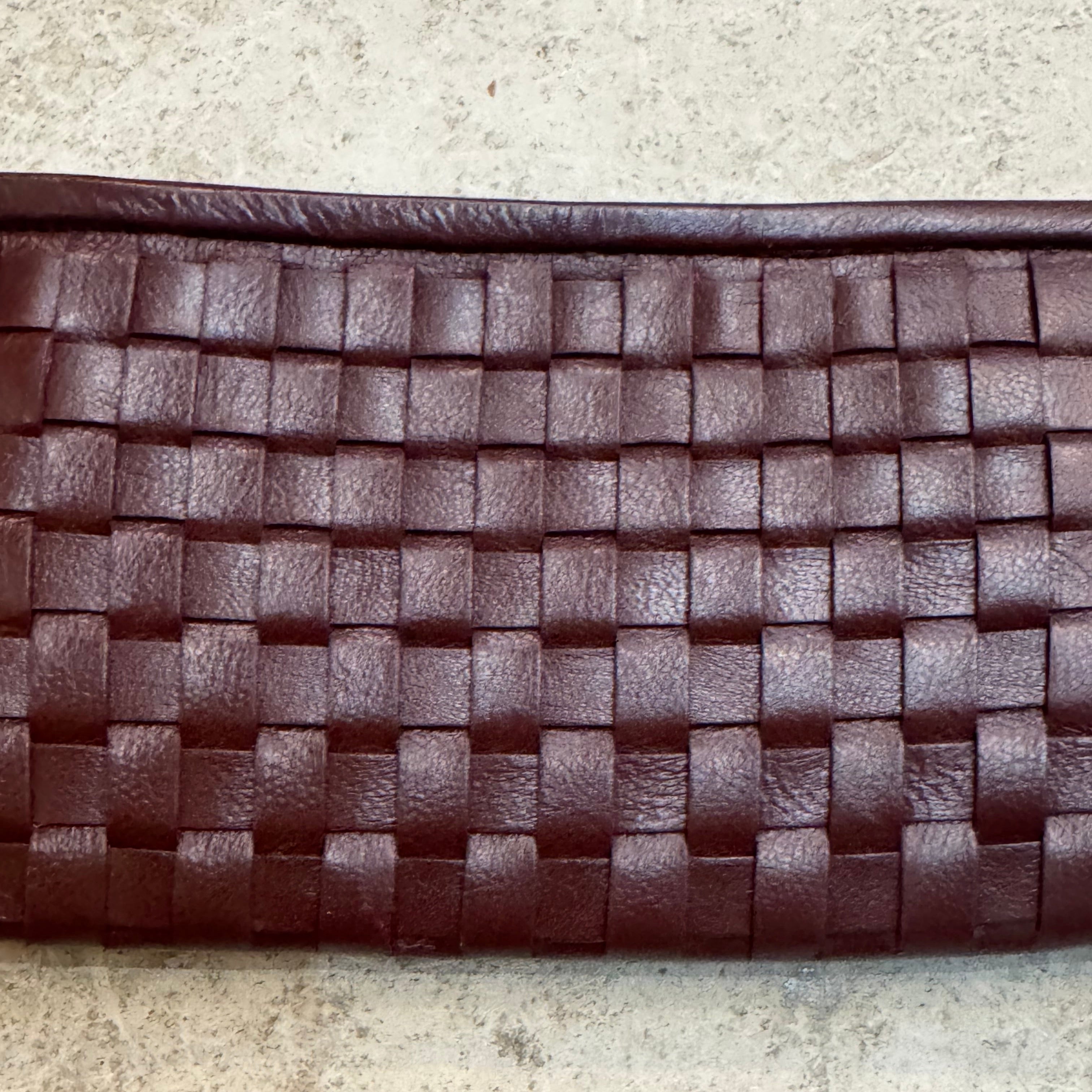 Handwoven Leather Zip-Around Clutch Wallet – Artisan Made (6 Colours)