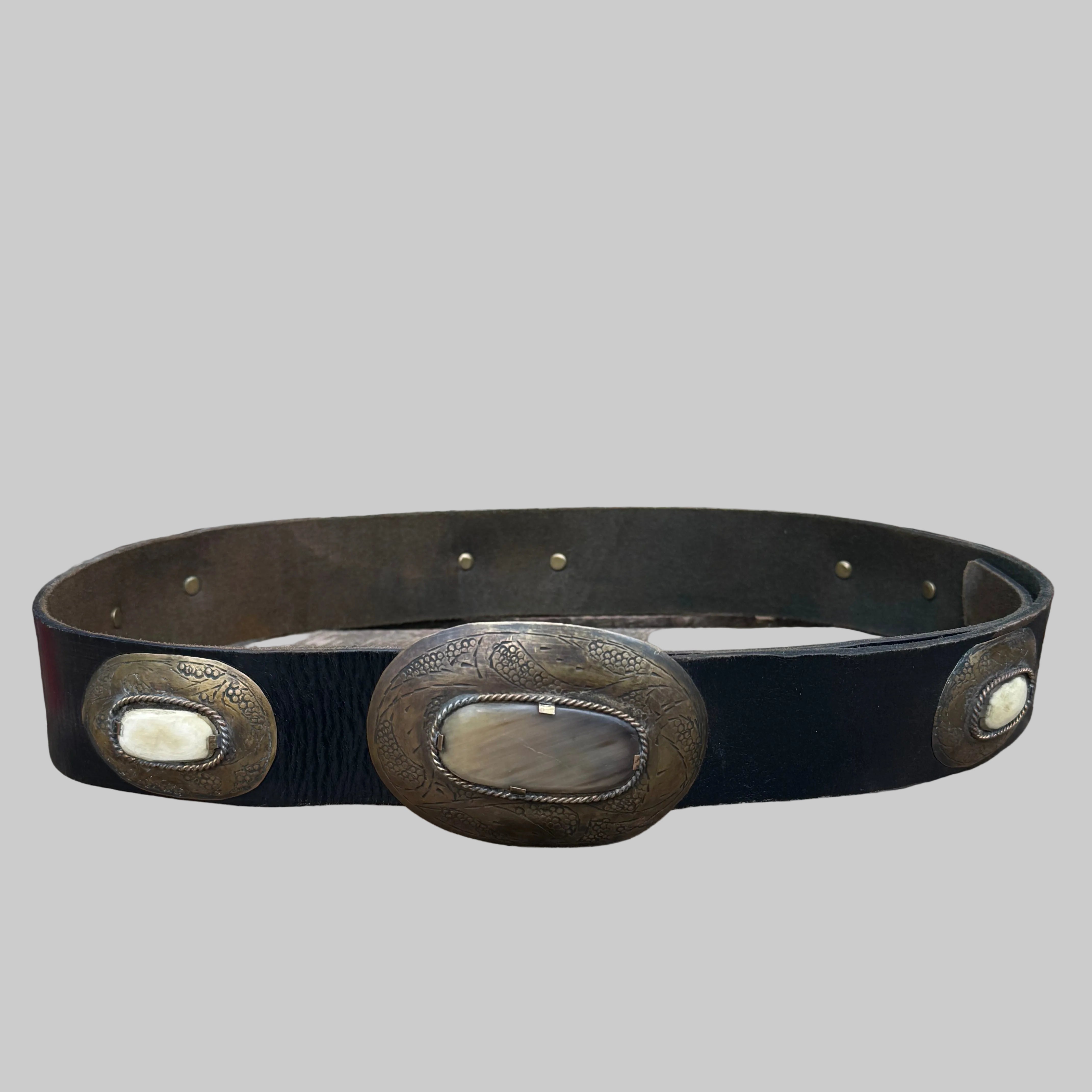 Heritage Western Leather Belt – Brass & Horn Buckle