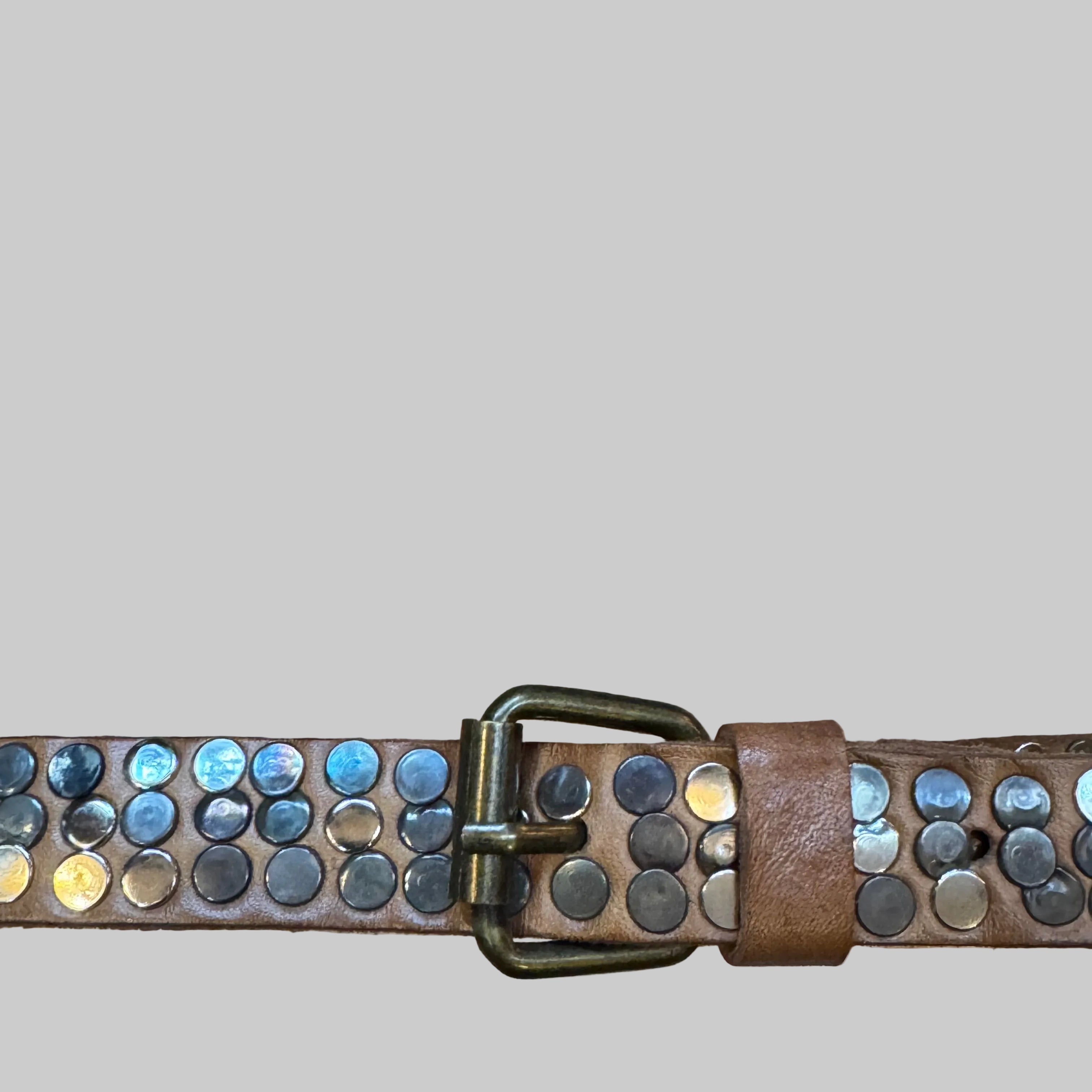 Slim Studded Leather Belt – Hand-Riveted Artisan Edition (2 cm)