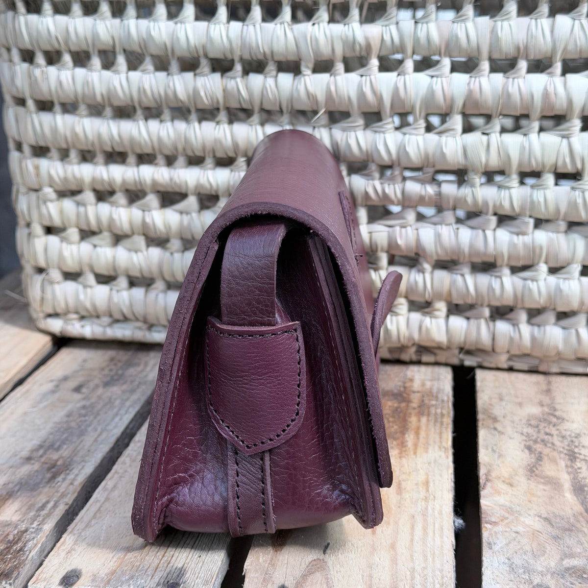 Noah Geldbörse Crossbody – Handgemachtes Vollnarbenleder – Gelb