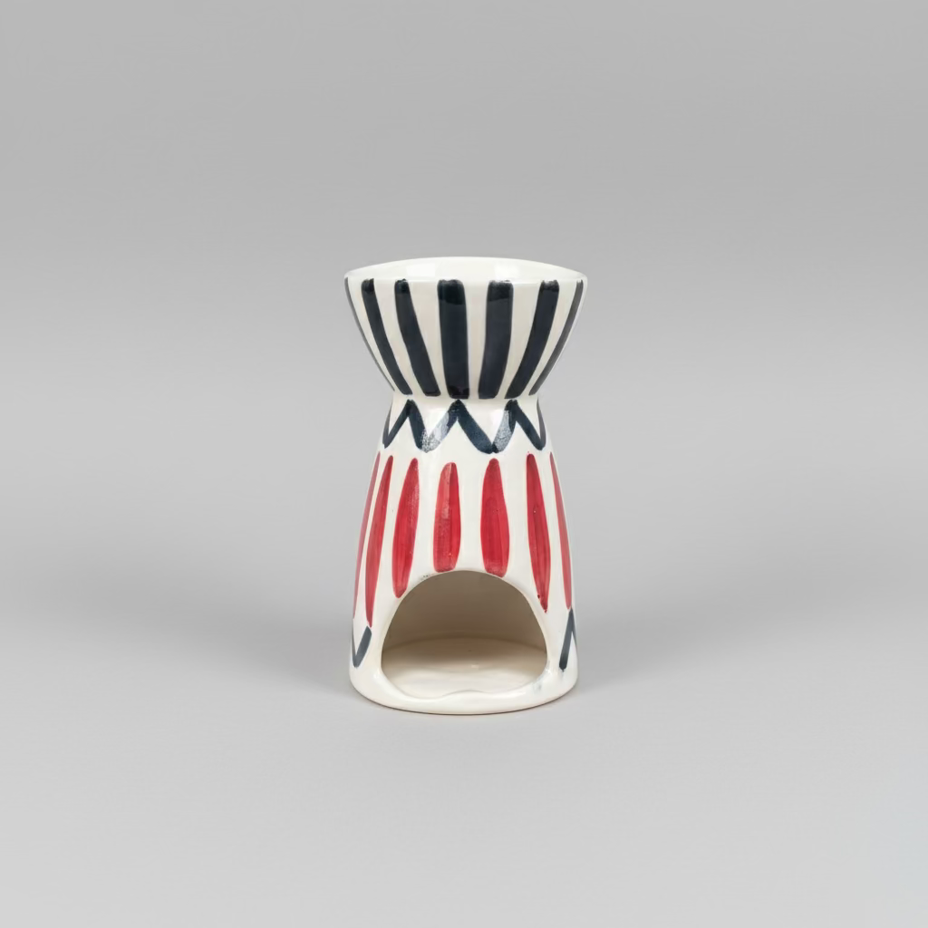 Hand-Painted Ceramic Oil Burner – Artisan Design