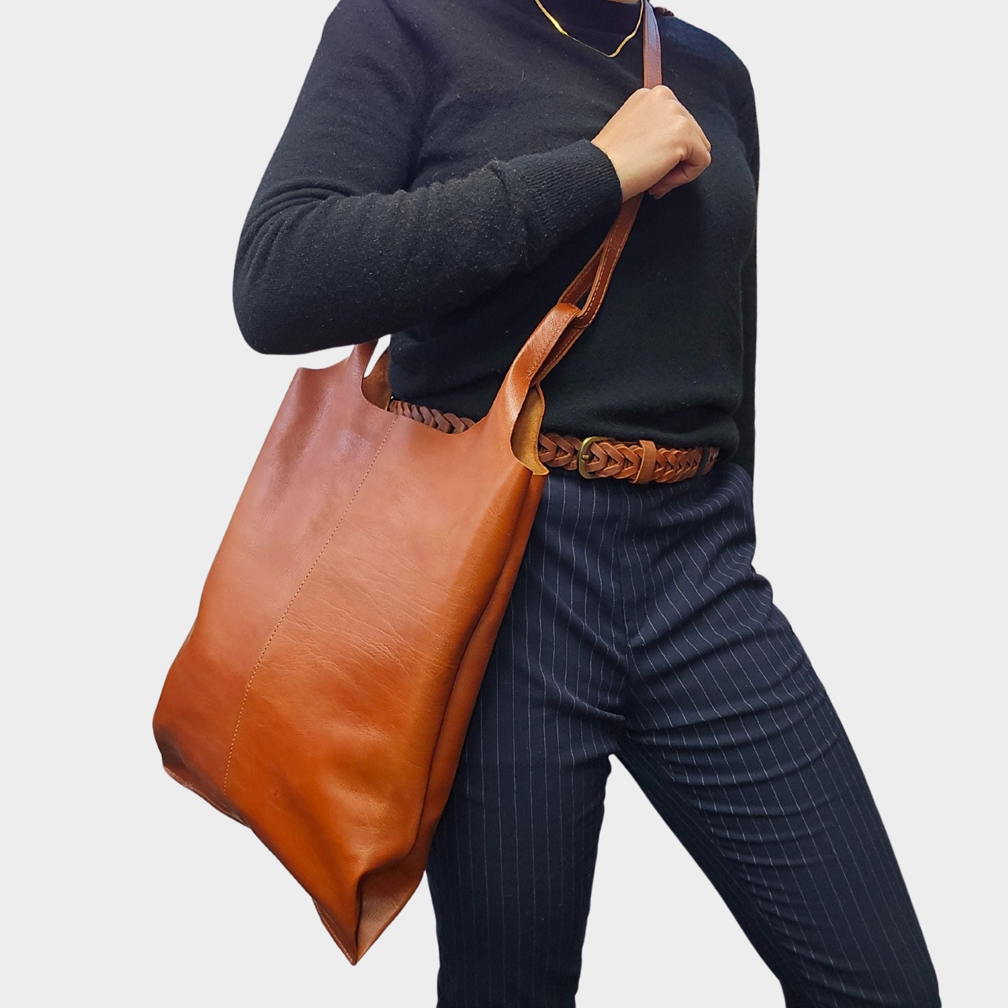 Classic Leather Tote carrier Bag - tan - Artisan Stories