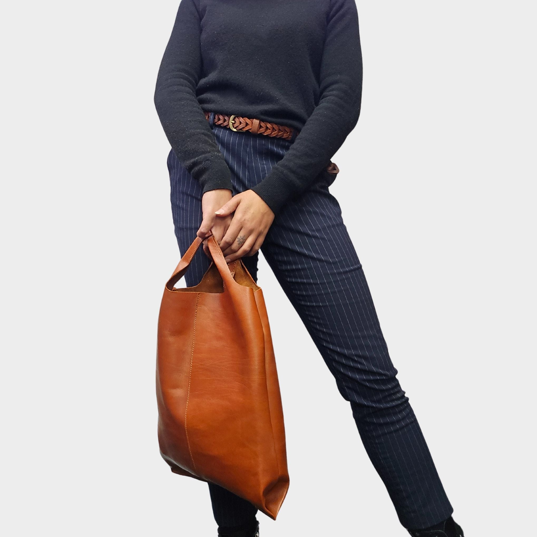 Classic Leather Tote carrier Bag - tan - Artisan Stories