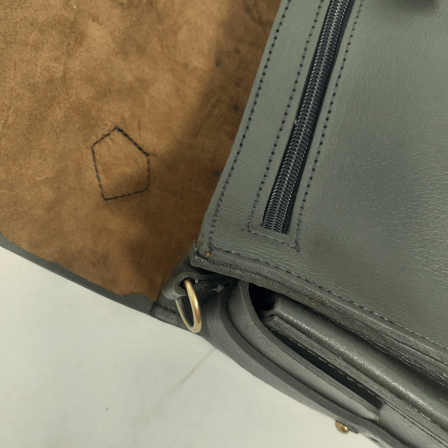 Flora Leather Handbag - Green - Artisan Stories
