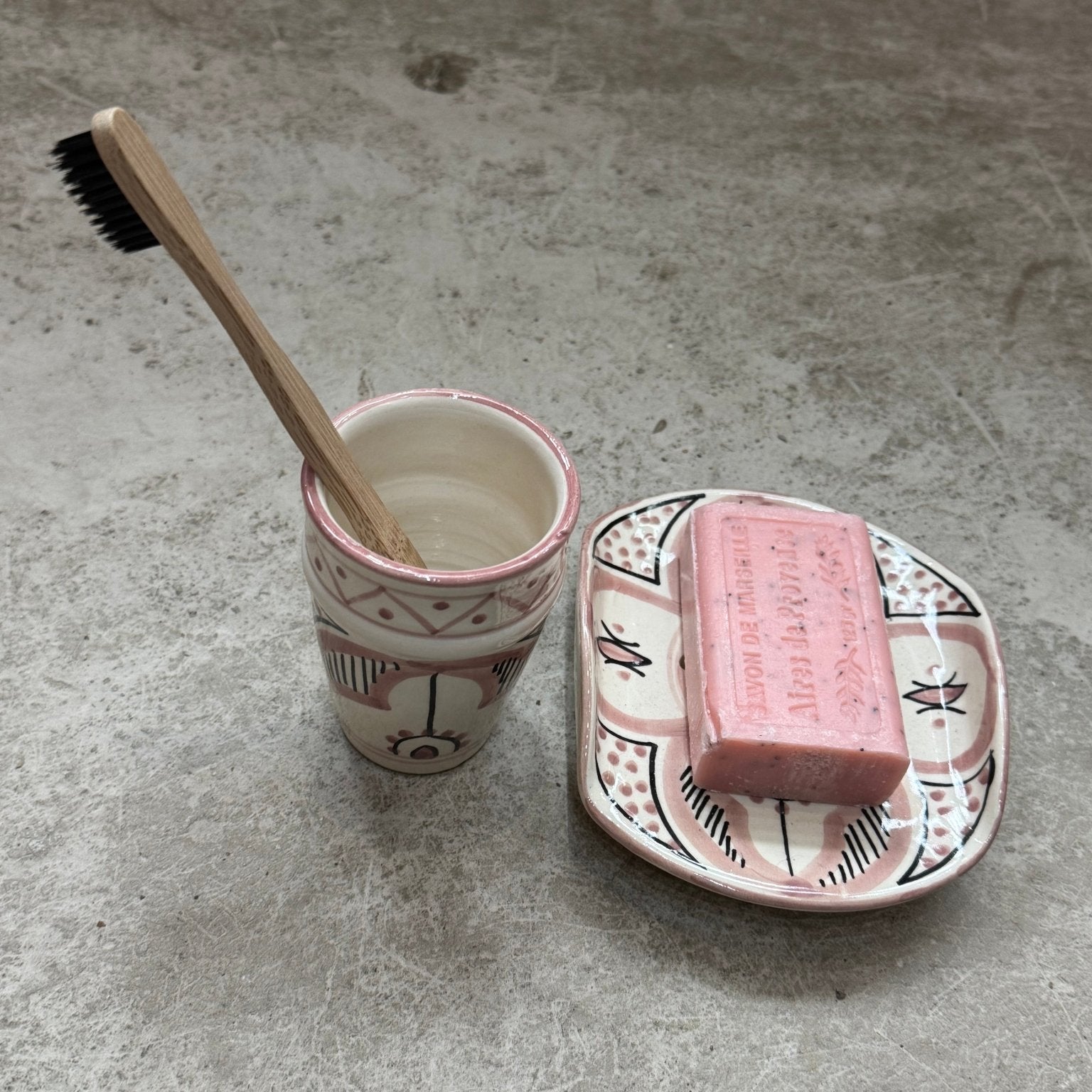 Handpainted Ceramic Soap Dish - Pink & Black - Artisan Stories