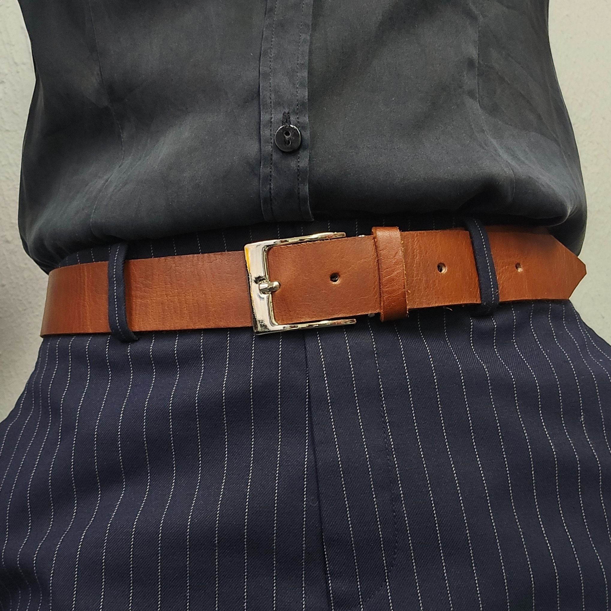 Leather classic belt - Artisan Stories