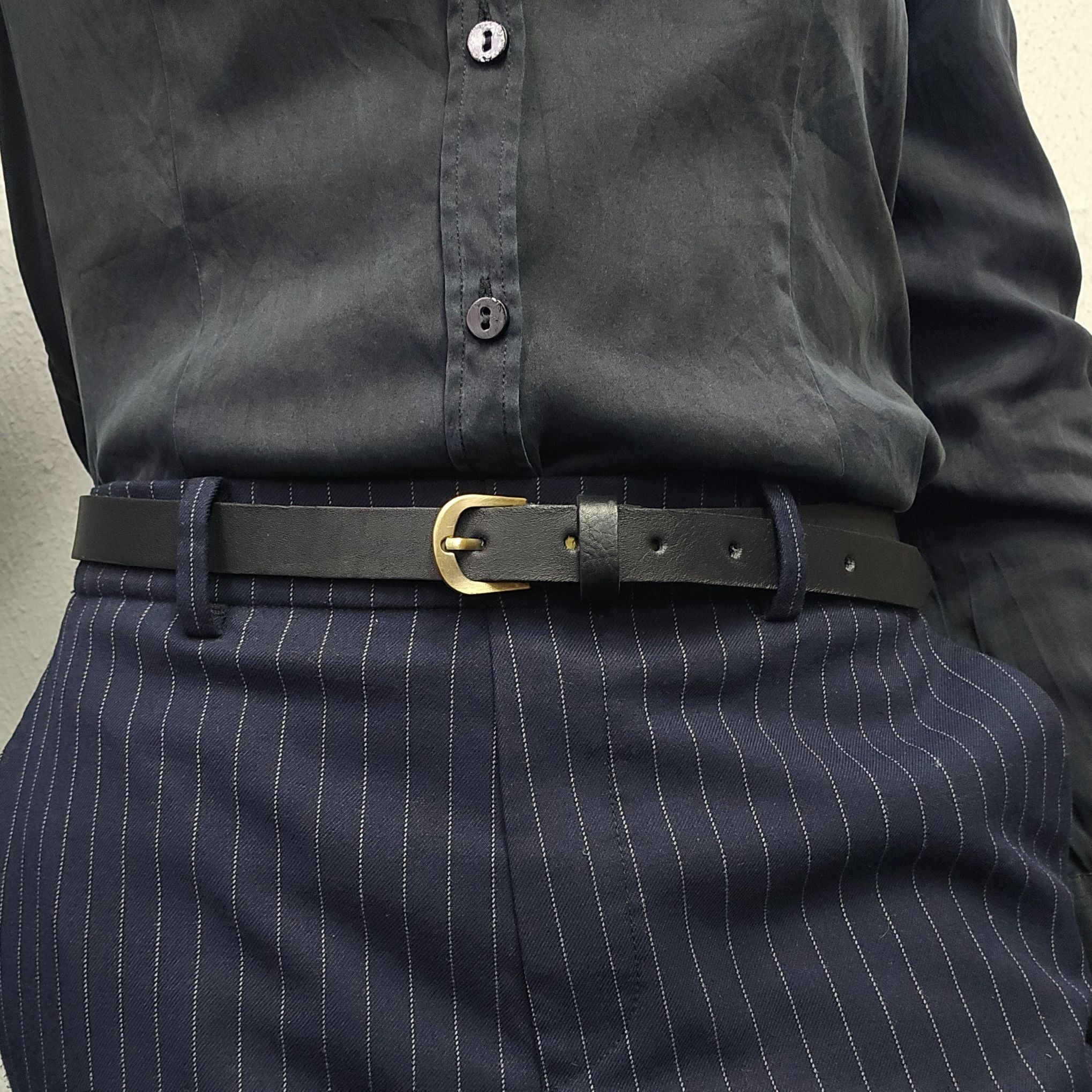 New Skinny leather belt - Artisan Stories