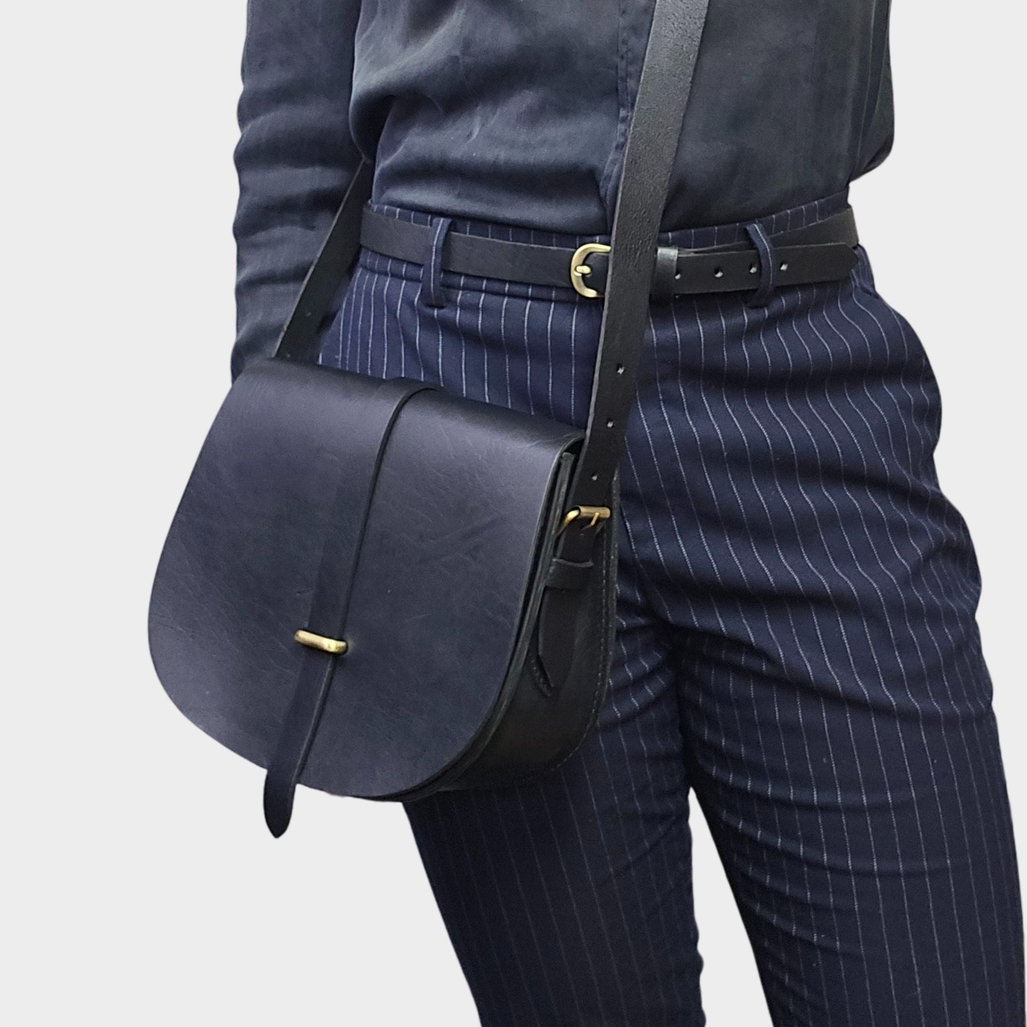 Sam Loop Black Leather Saddle Bag - Artisan Stories