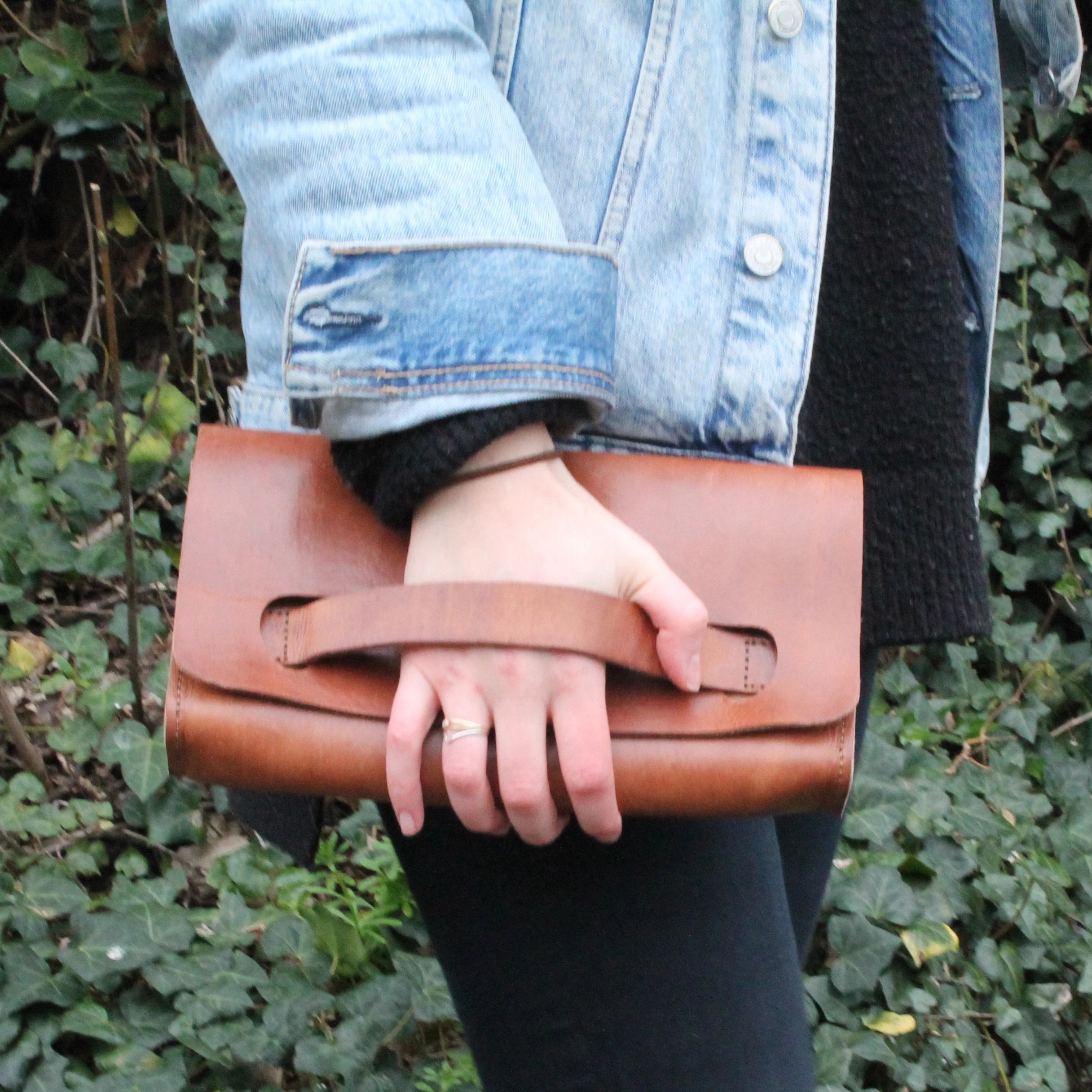Natasha Clutch - Tan-ISMAD LONDON