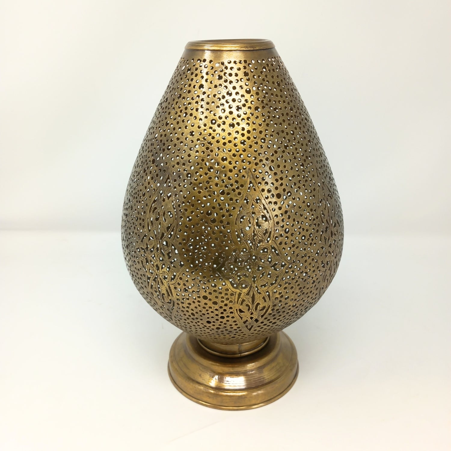 Antique Brass open top egg shape Filigree table lamp