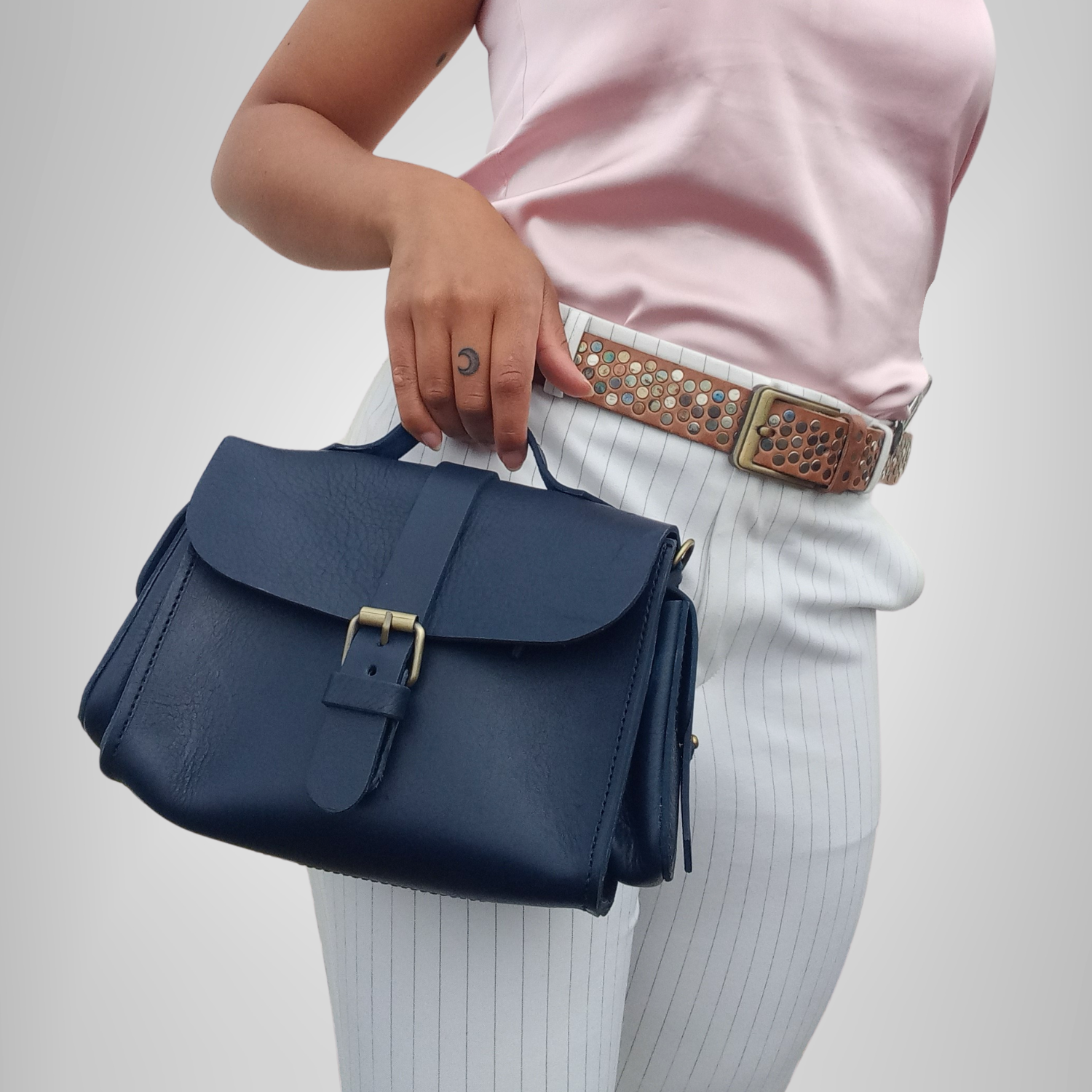 Flora Leather Handbag - Blue