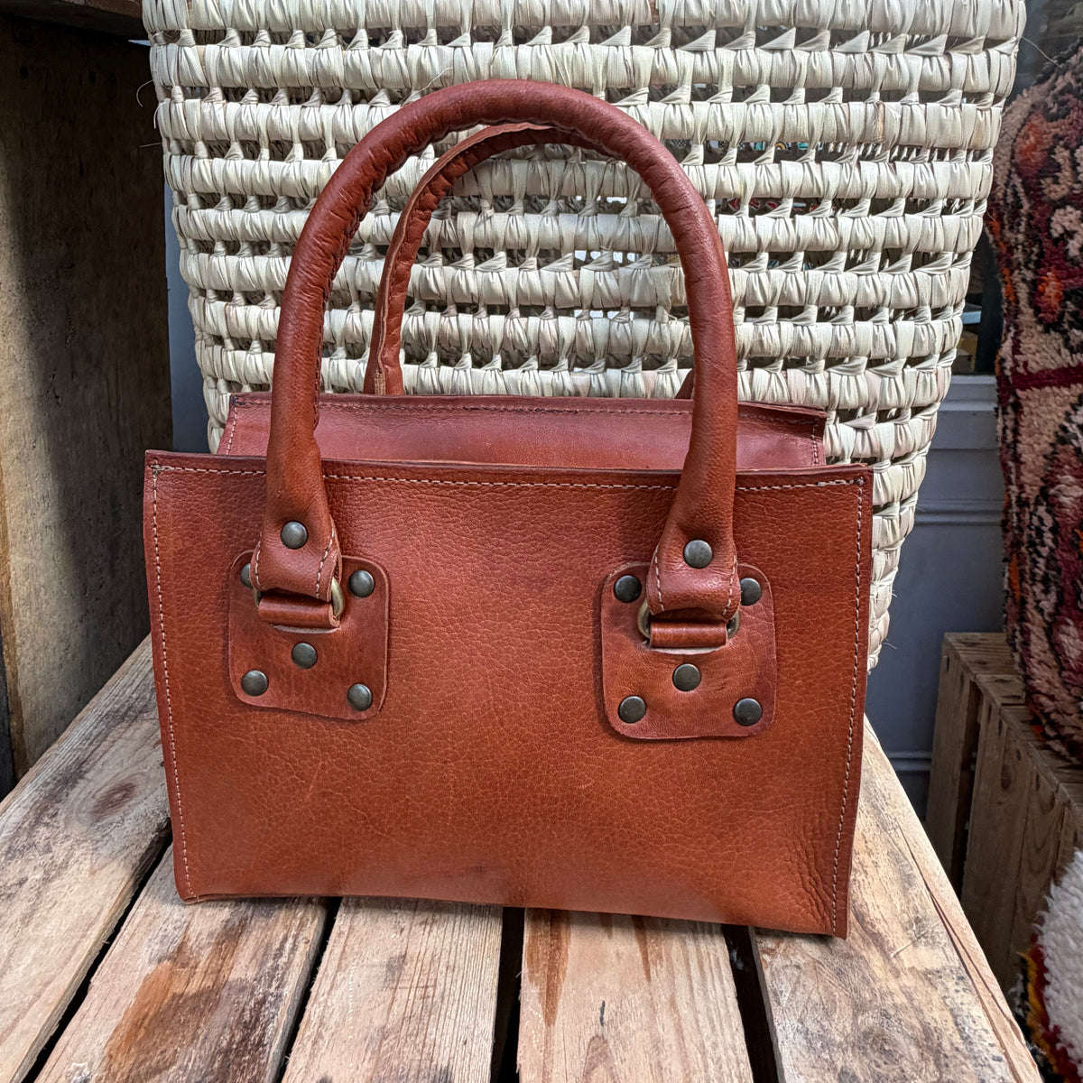 The Box Bag – Full-Grain Leather Crossbody Bag