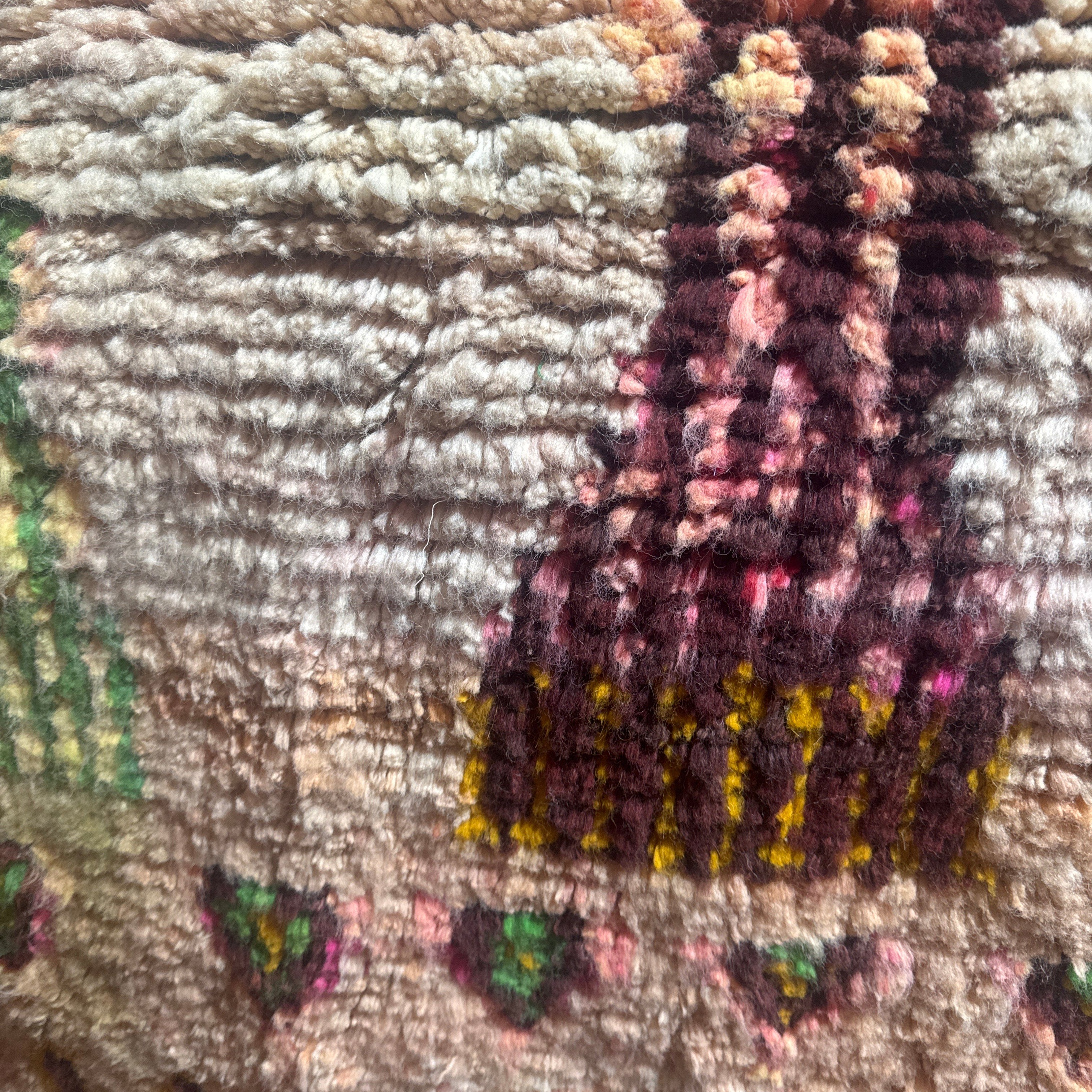 Boujaad Wool Rug " Desert Totems " 155 x 100 cm