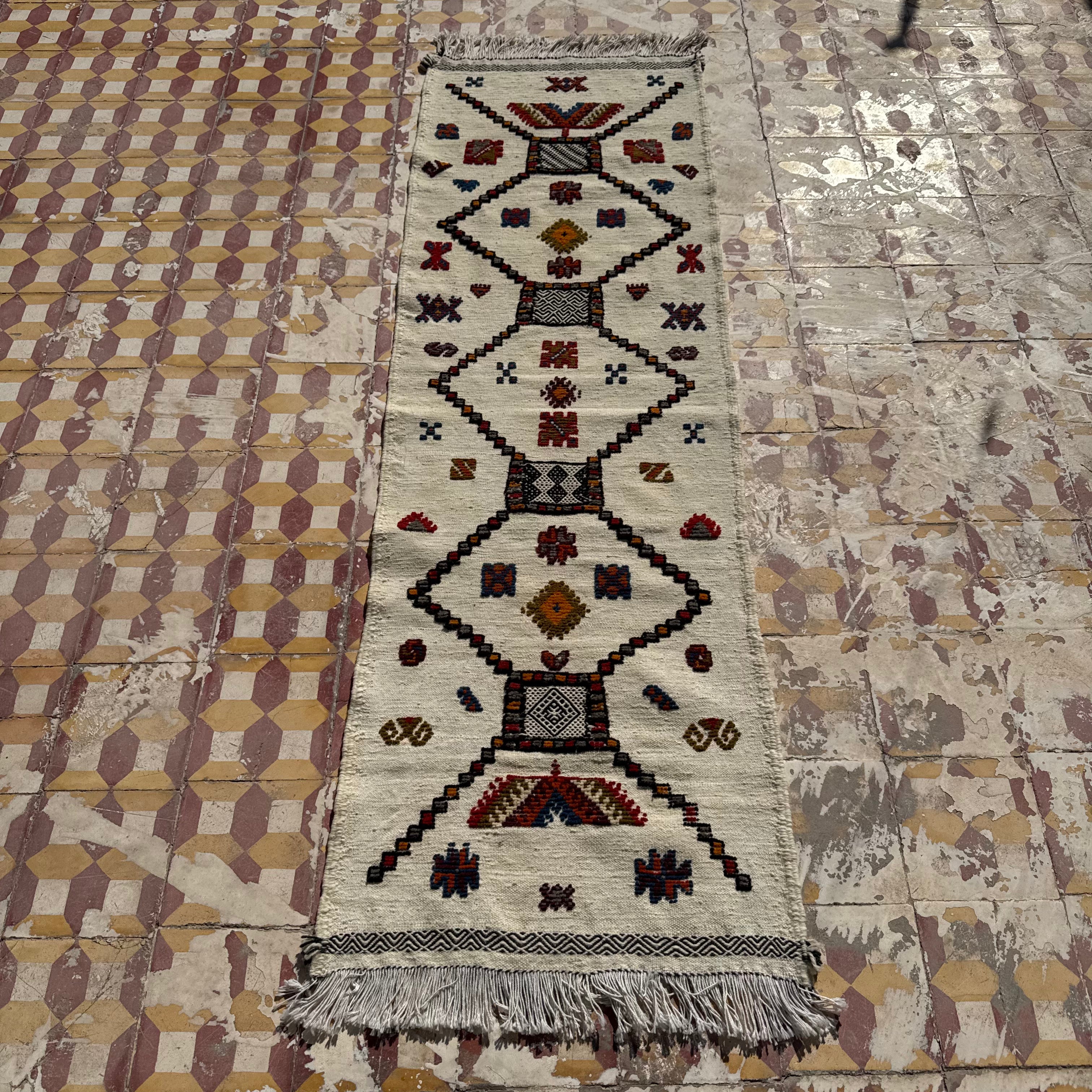 Handwoven Taznakht Wool Runner – 200 x 63 cm | Moroccan Corridor Rug