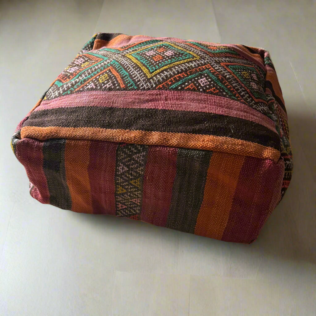 Marokkanischer Boujad-Pouffe 2031