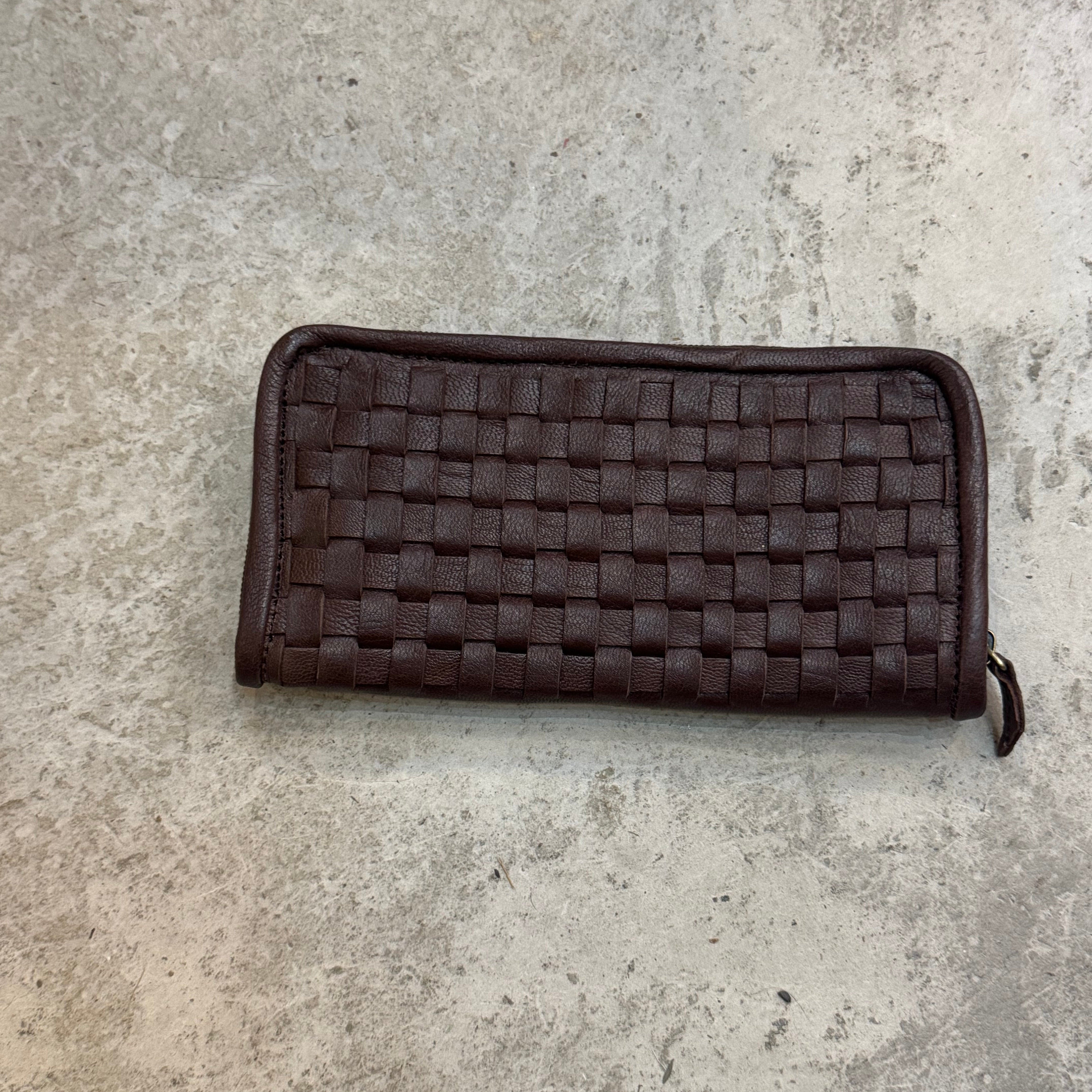 Handwoven Leather Zip-Around Clutch Wallet – Artisan Made (6 Colours)