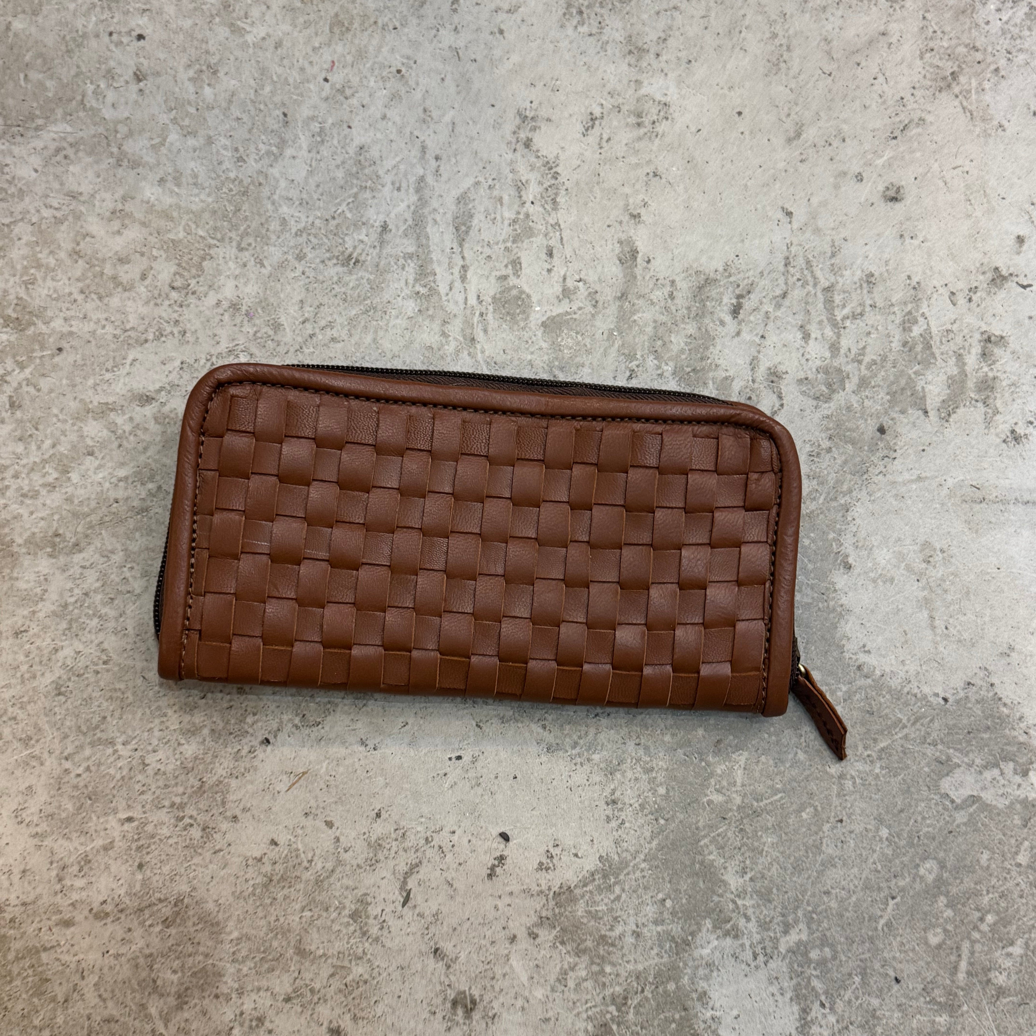 Handwoven Leather Zip-Around Clutch Wallet – Artisan Made (6 Colours)
