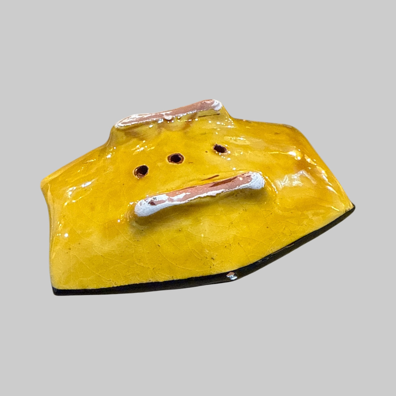 soap holder yellow back 