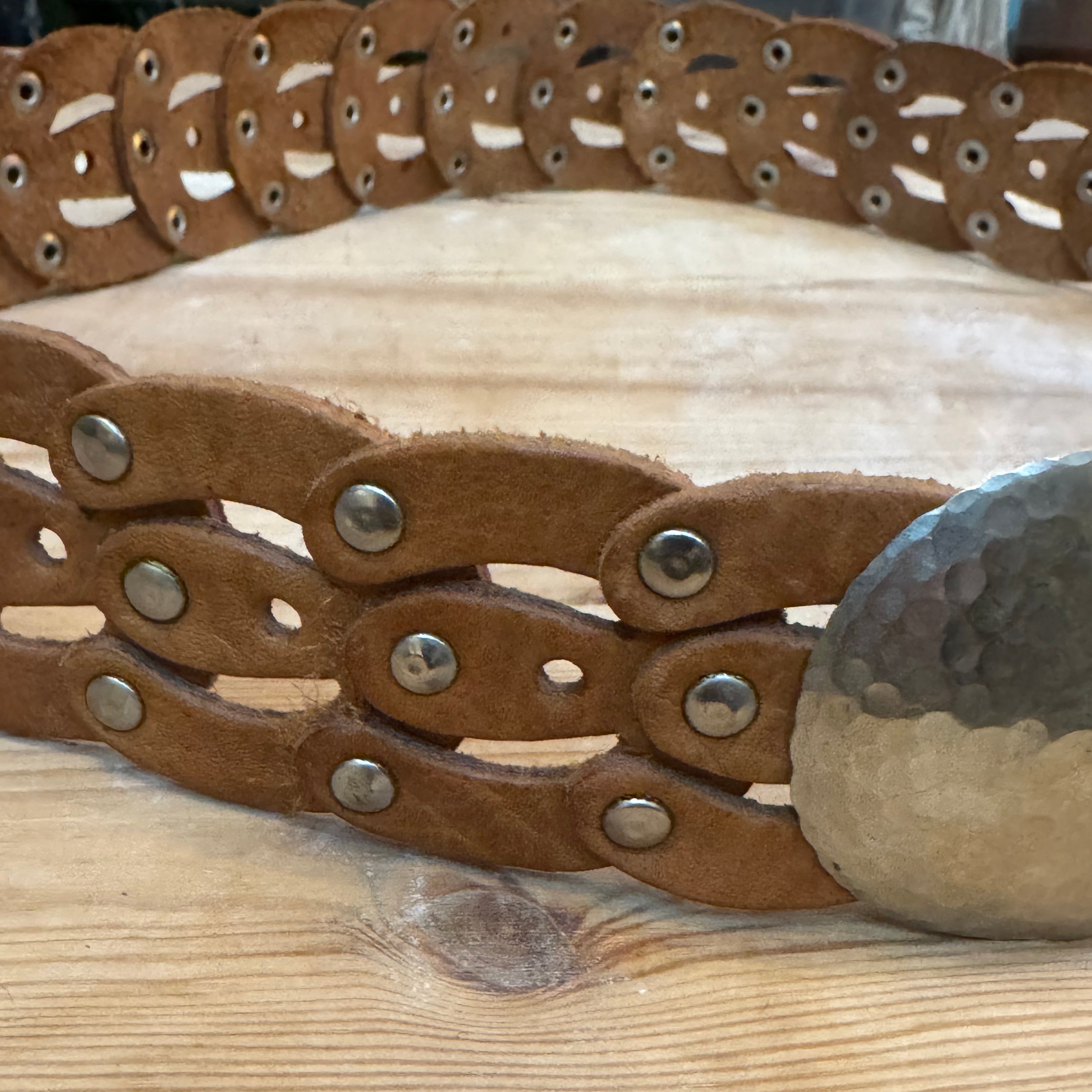 Artisan Large Link Leather Belt with Hammered Silver Buckle