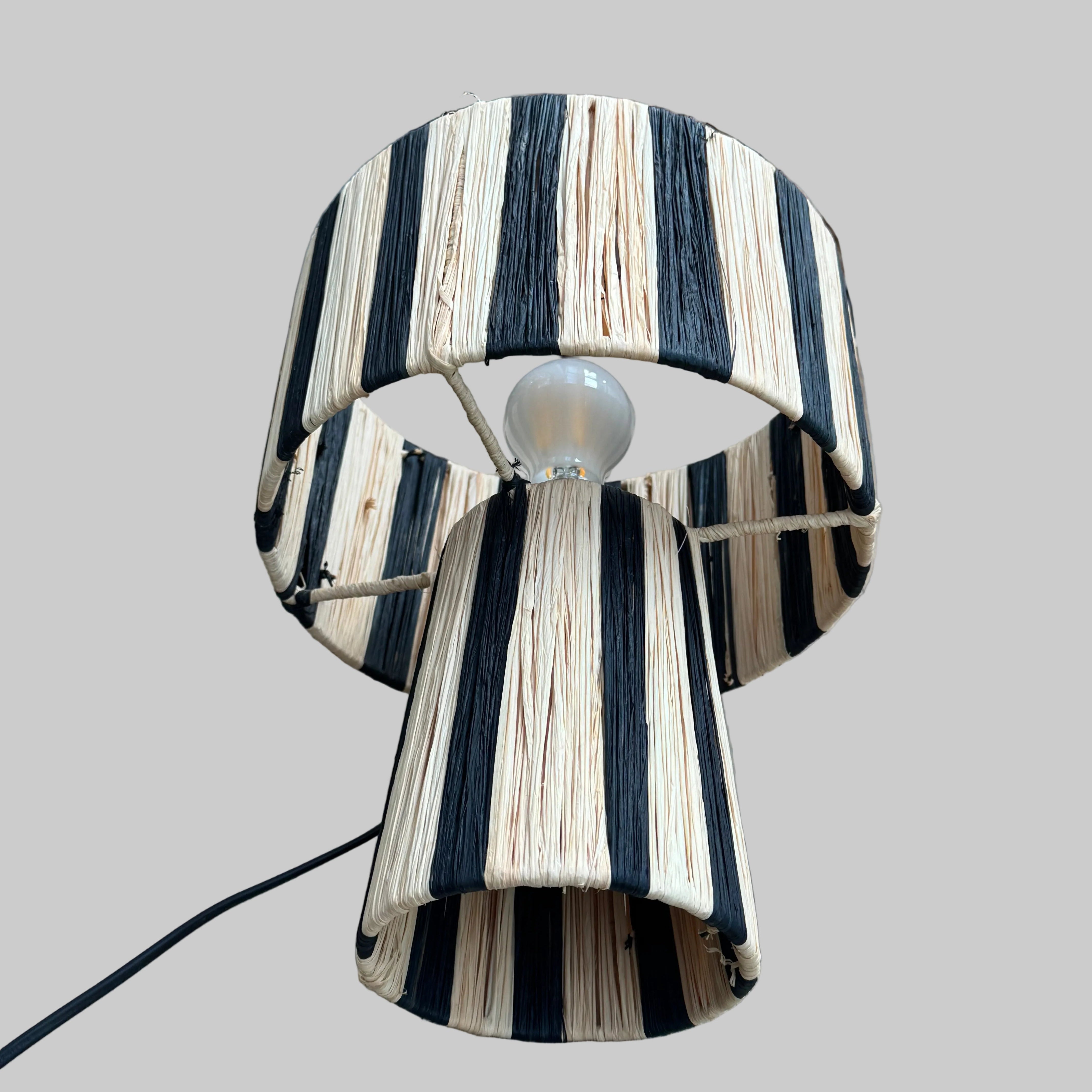 Lampe de table en corde Hex