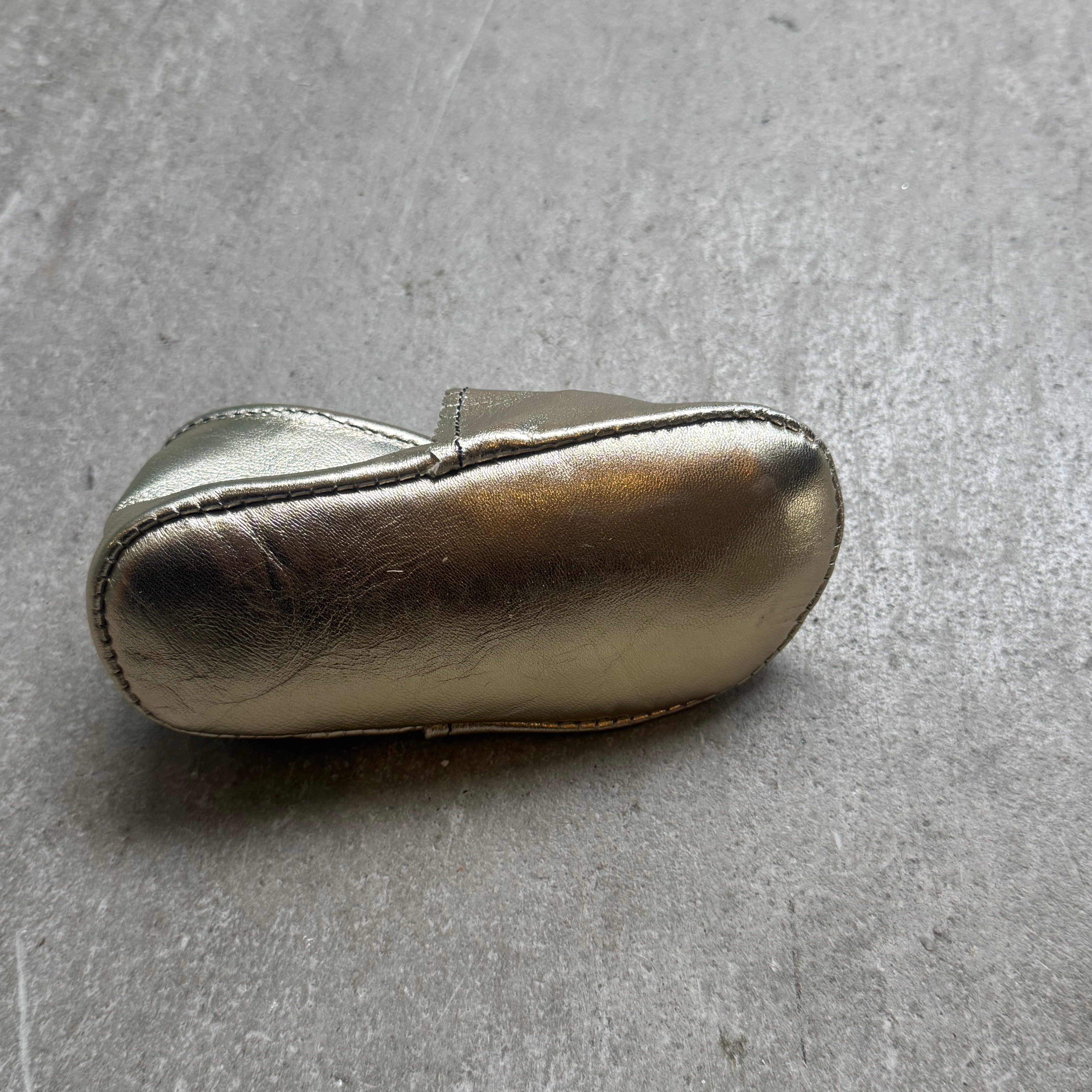 Handmade Moroccan Suede Baby Booties – Soft Sole | 7 Sizes & 4 Colours