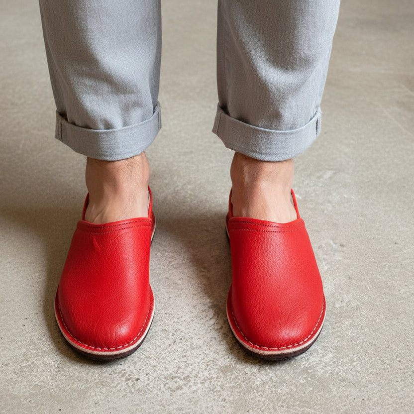 Handcrafted Moroccan Leather Babouche Slippers – Unisex Indoor & Outdoor Comfort