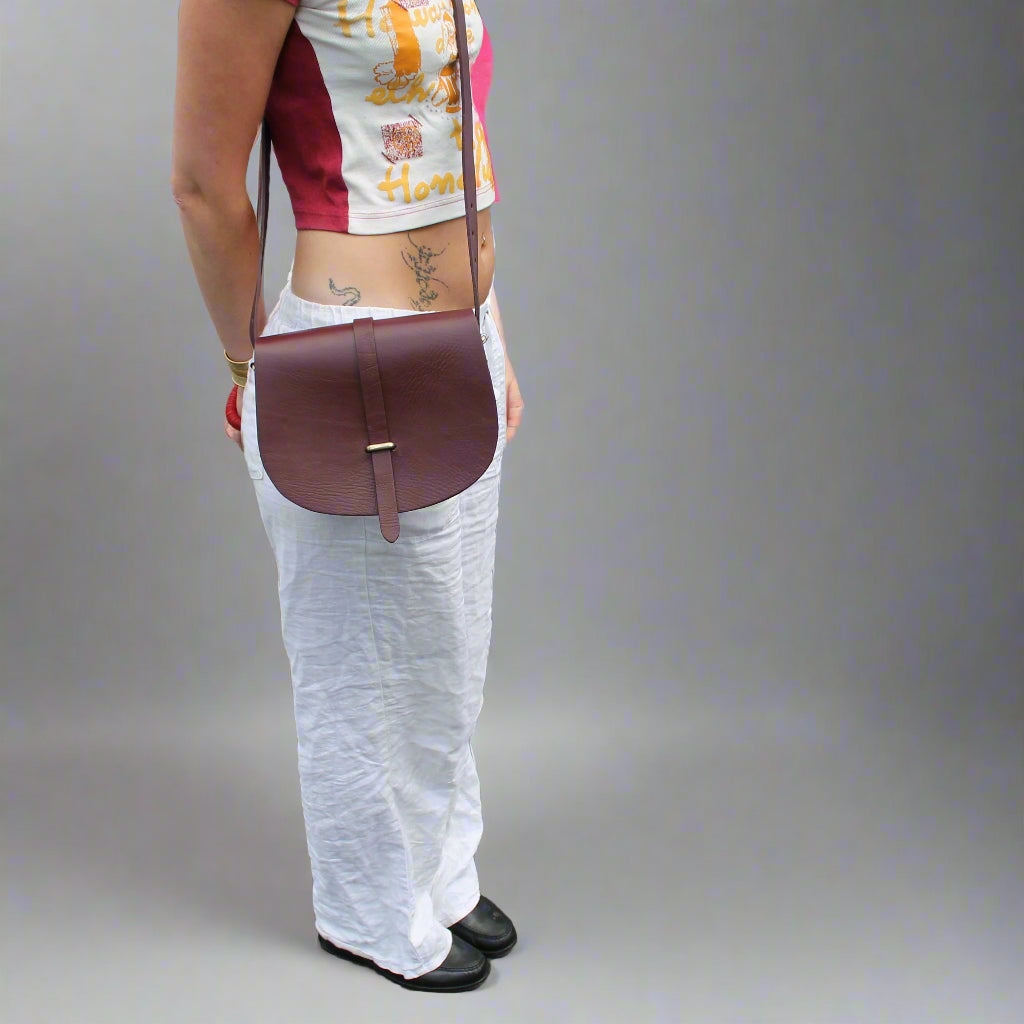 Sam Loop Closure Leather Saddle Bag - burgundy