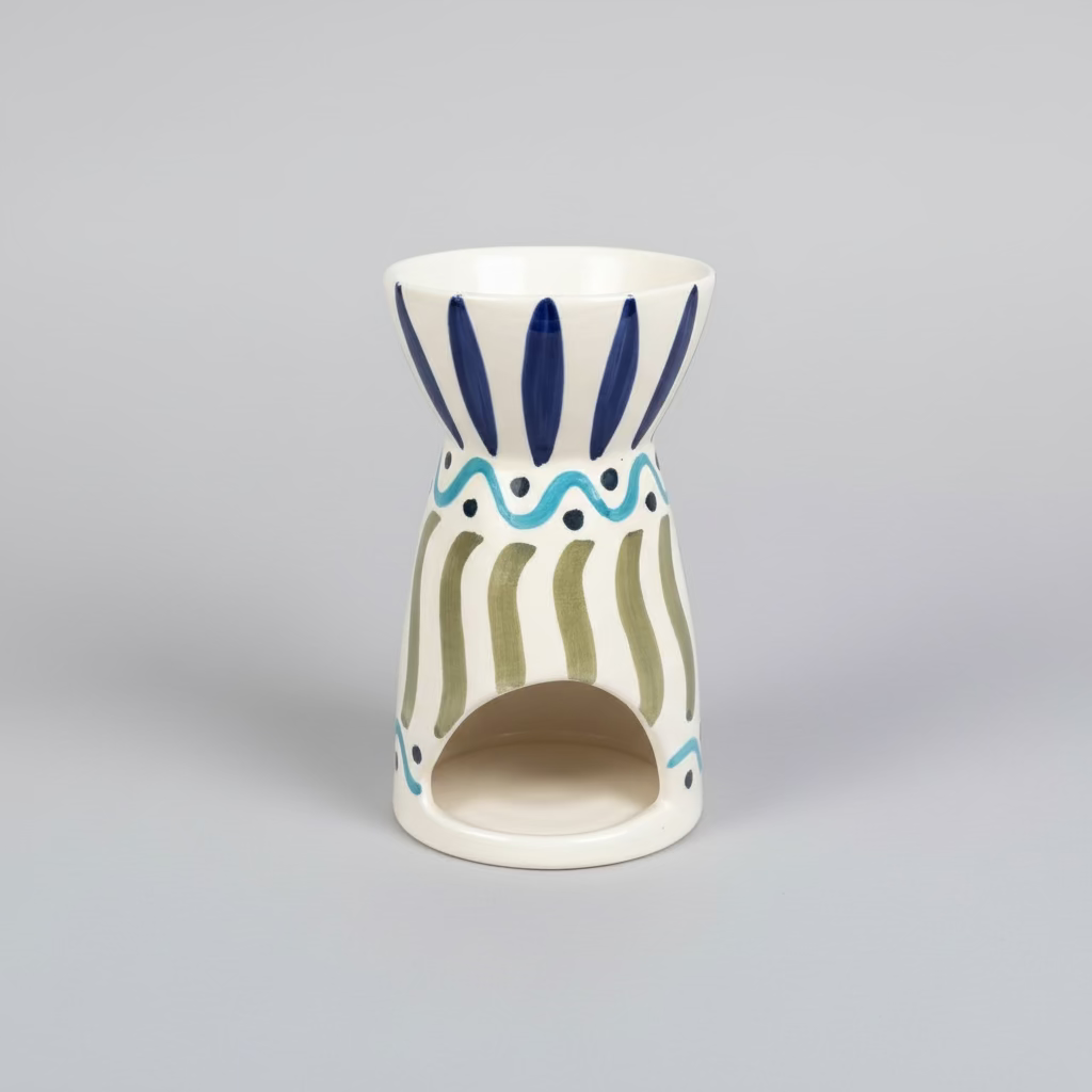 Hand-Painted Ceramic Oil Burner – Artisan Design