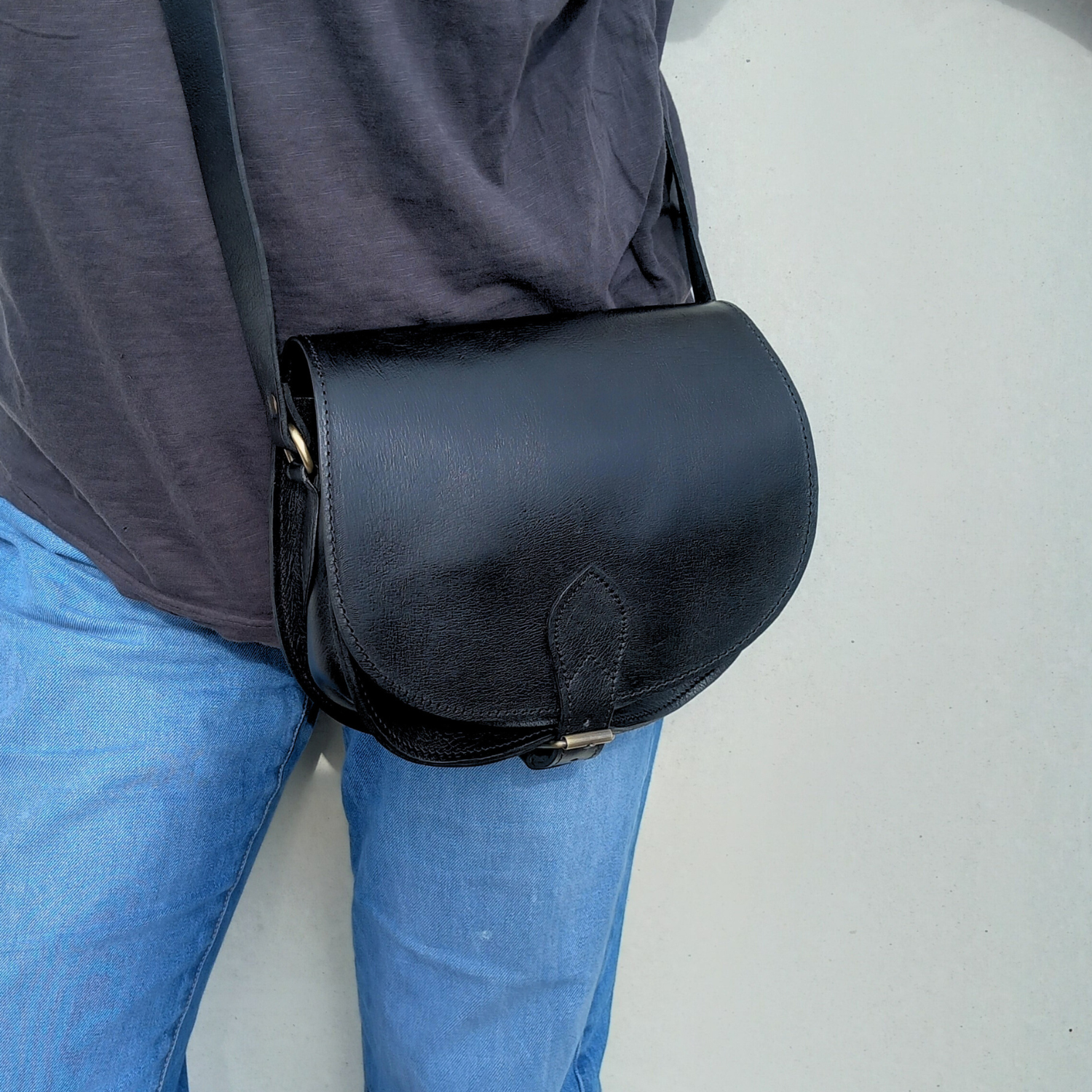 Sam Leather Saddle Bag - Black