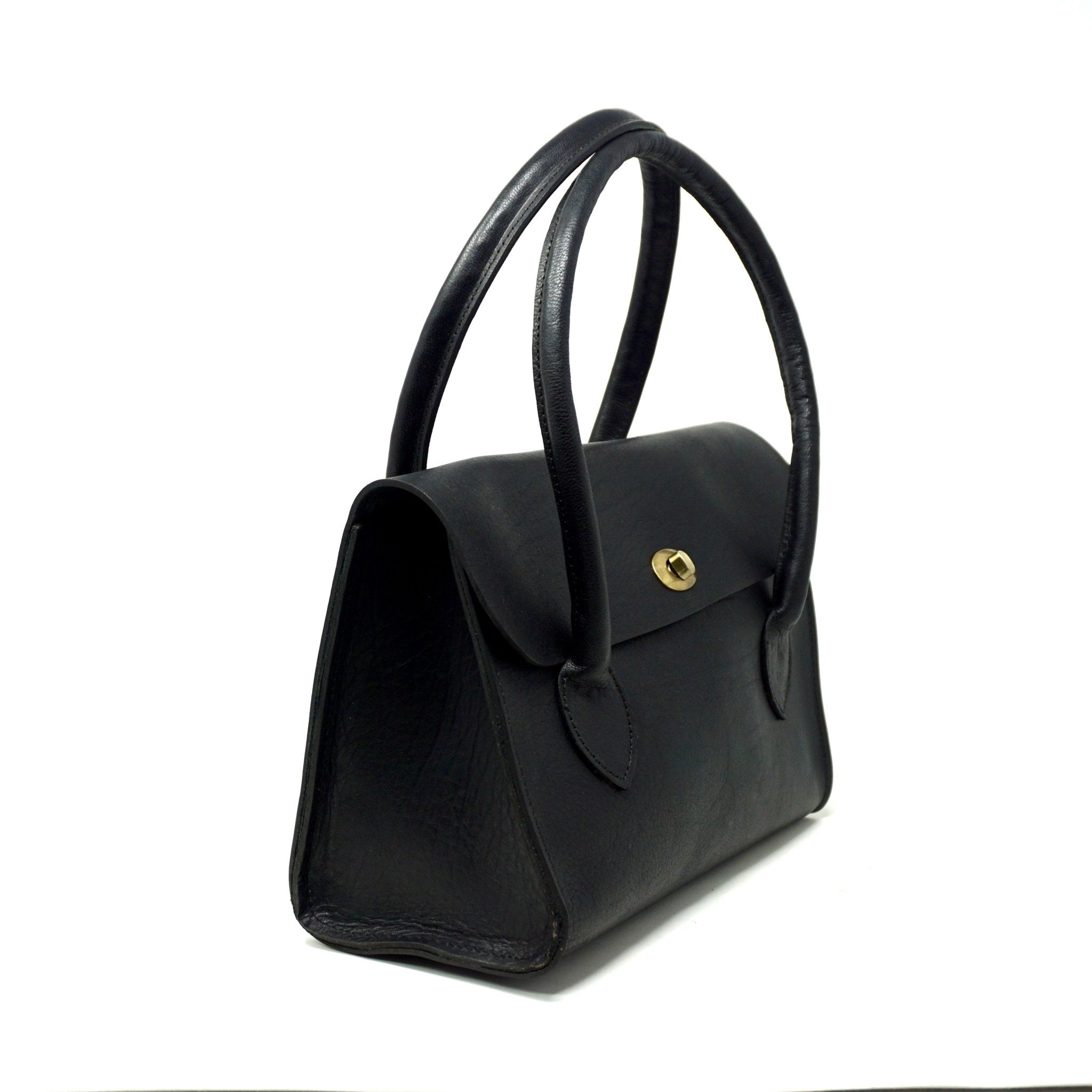 Baguette leather handbag black - Artisan Stories