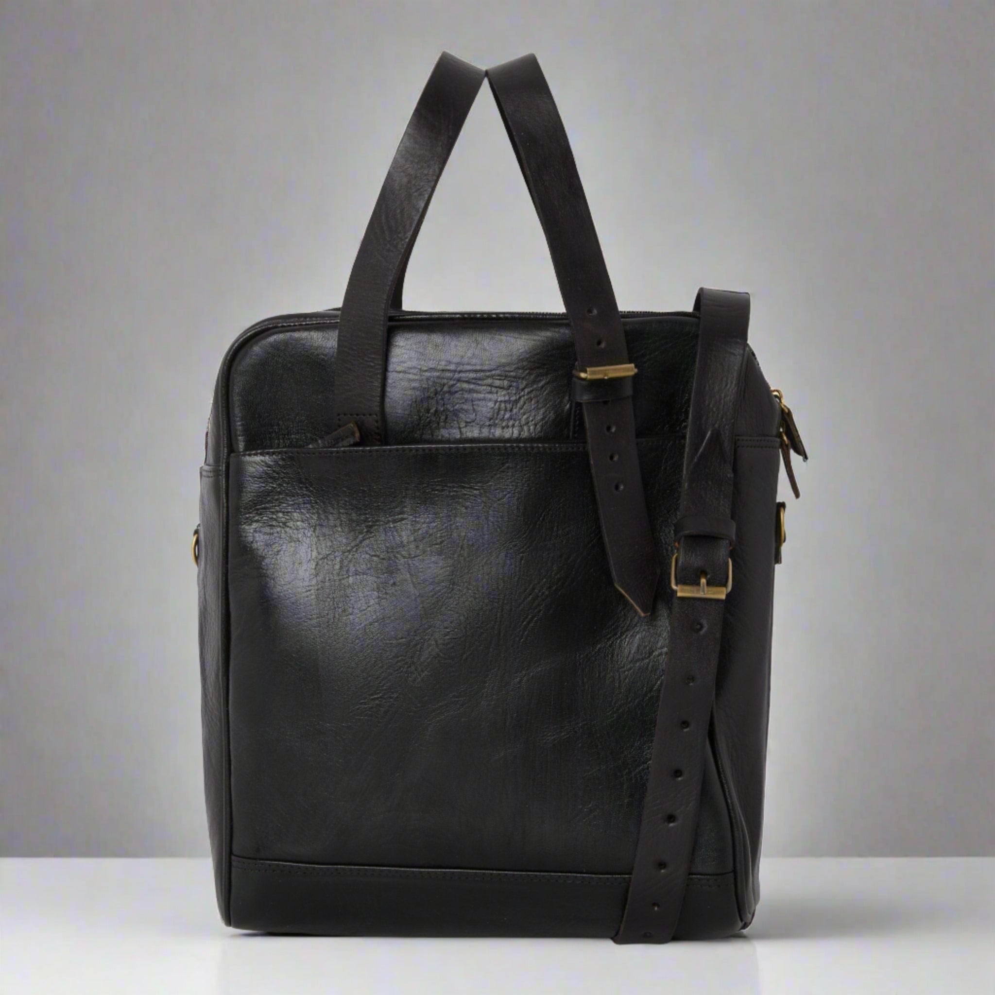 Black Nomad 3 in 1 leather bag - Artisan Stories