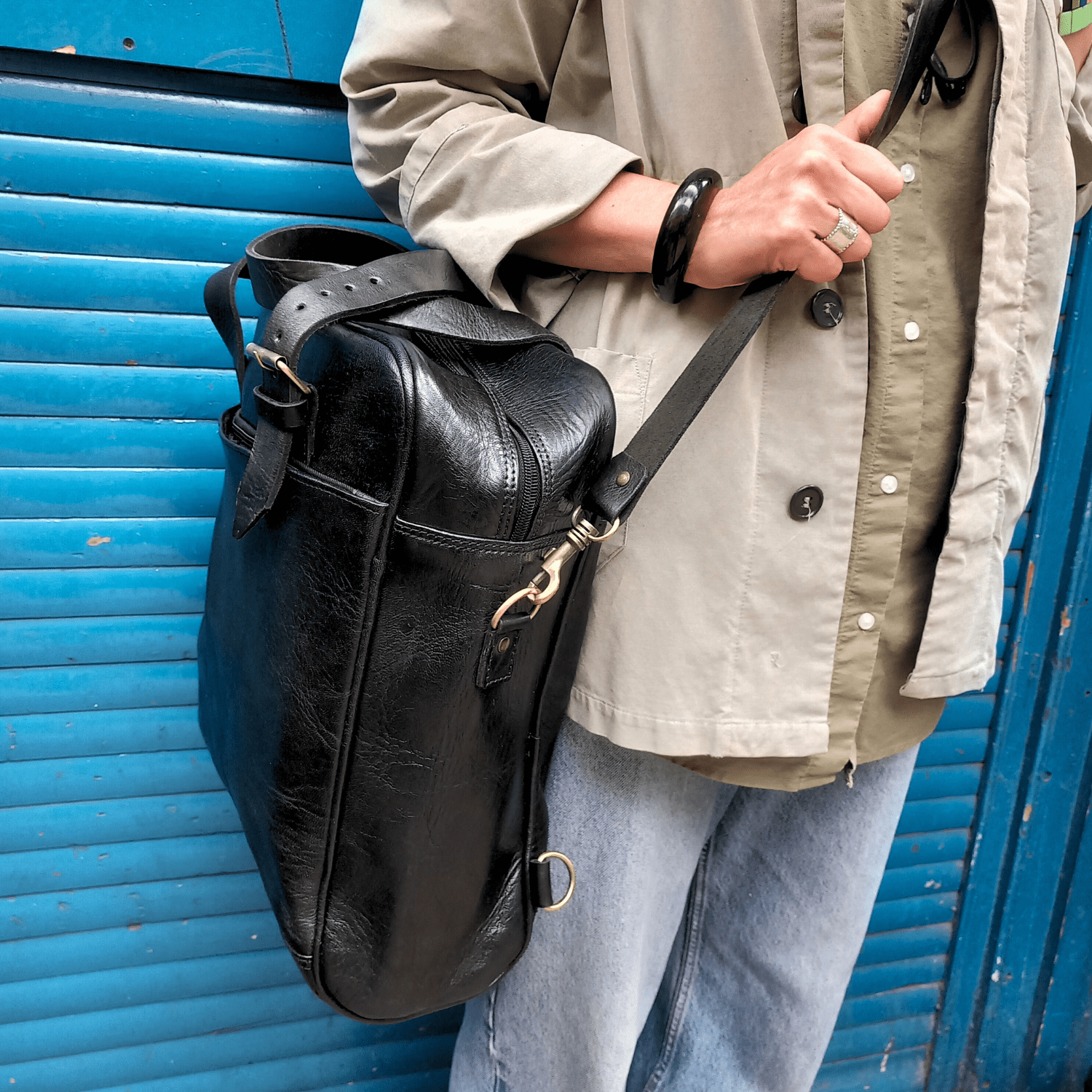 Black Nomad 3 in 1 leather bag - Artisan Stories