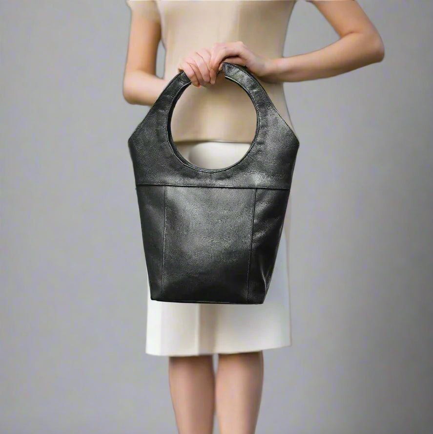 Bob Leather Tote Black - Artisan Stories