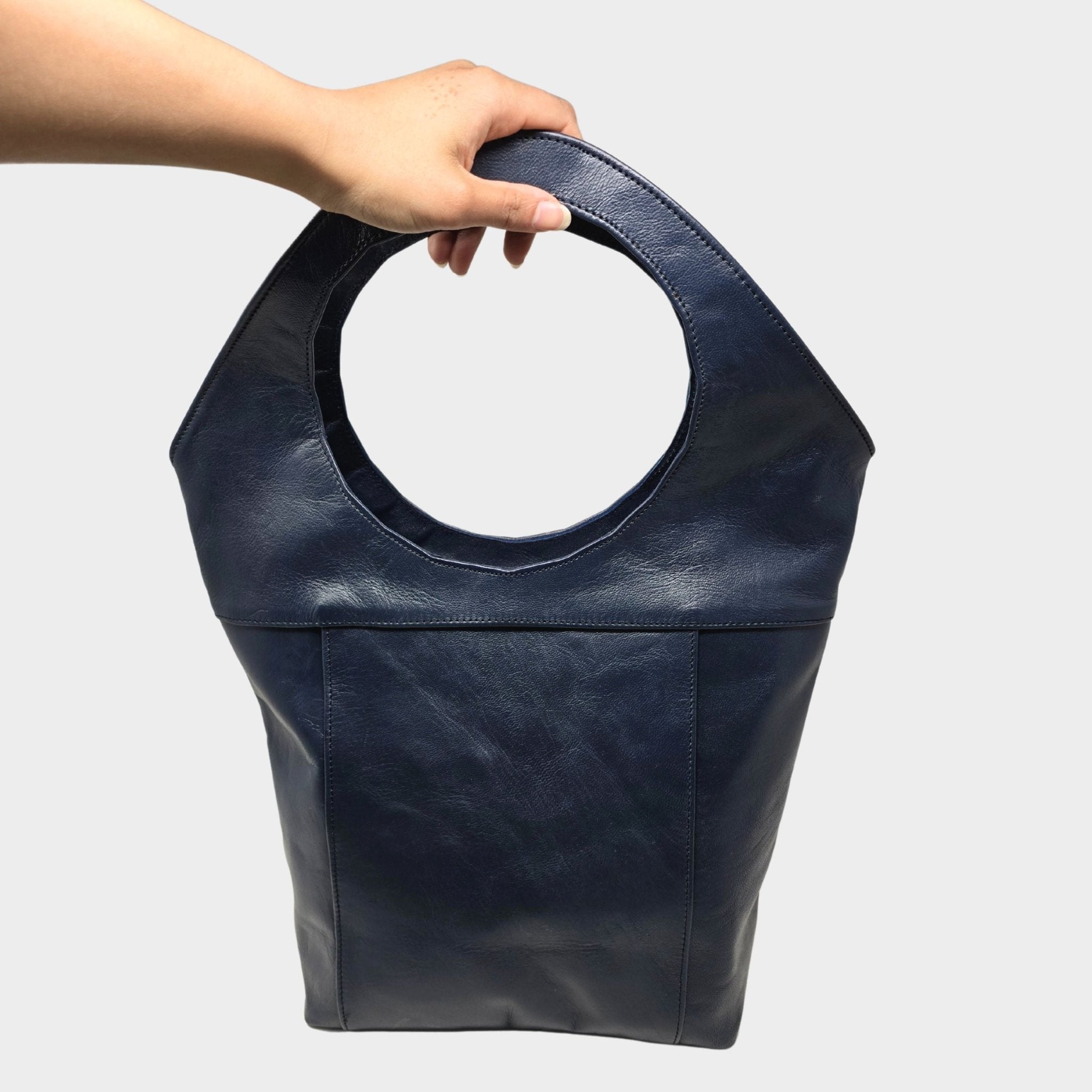 Bob Leather Tote Navy Blue - Artisan Stories