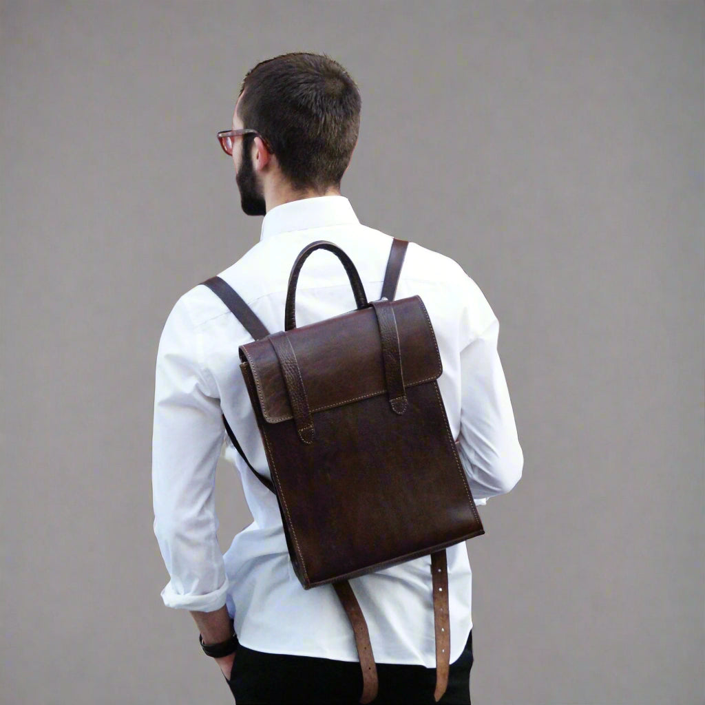 Bowie Vintage Closure Leather Backpack In Chocolate Brown - Artisan Stories