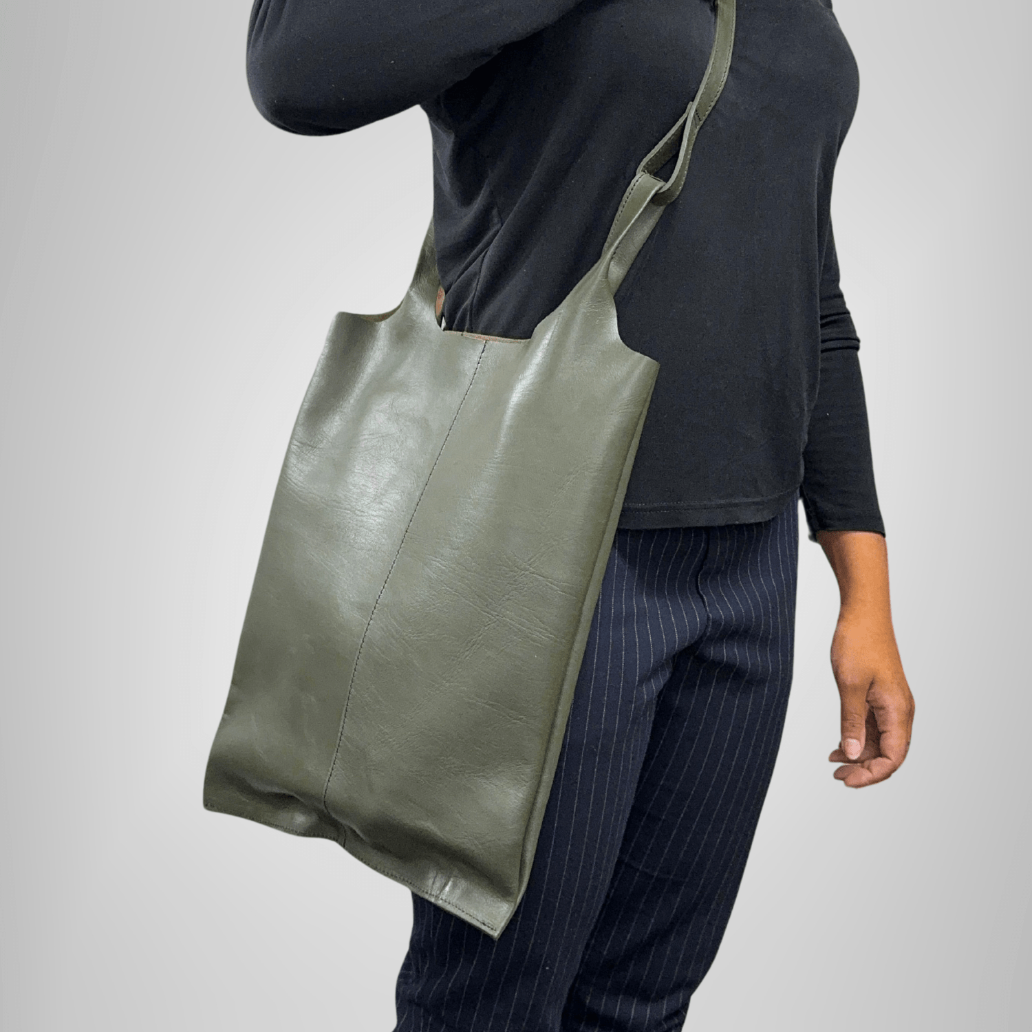 Classic Leather Tote carrier Bag - Khaki Green - Artisan Stories